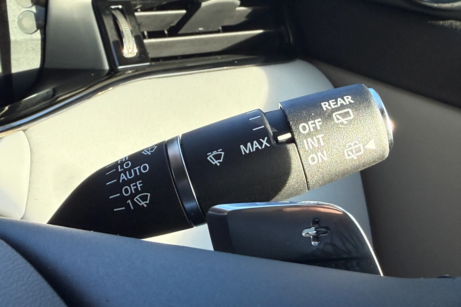 LAND ROVER RANGE ROVER EVOQUE thumbnail image number 63