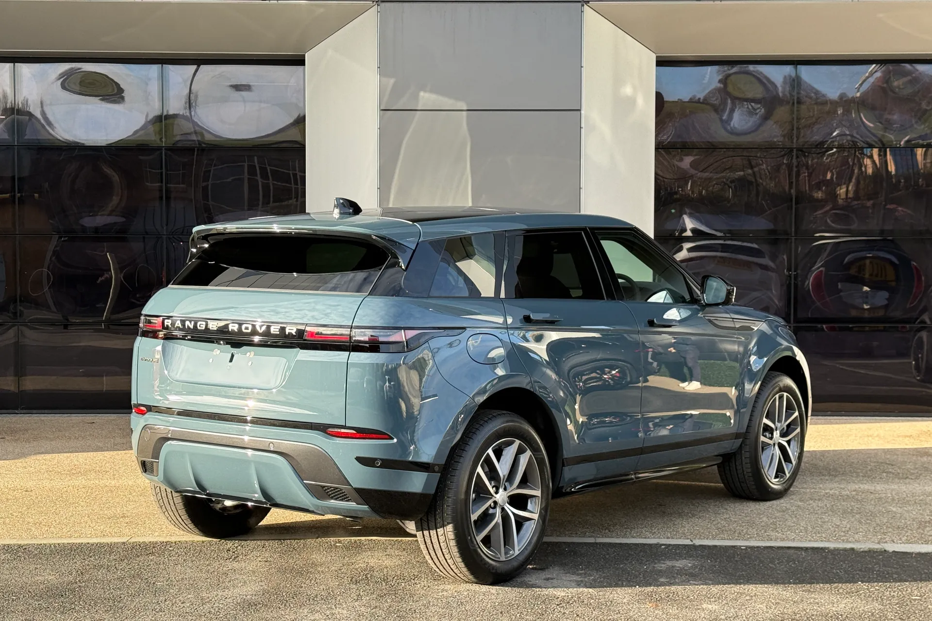 LAND ROVER RANGE ROVER EVOQUE thumbnail image number 13