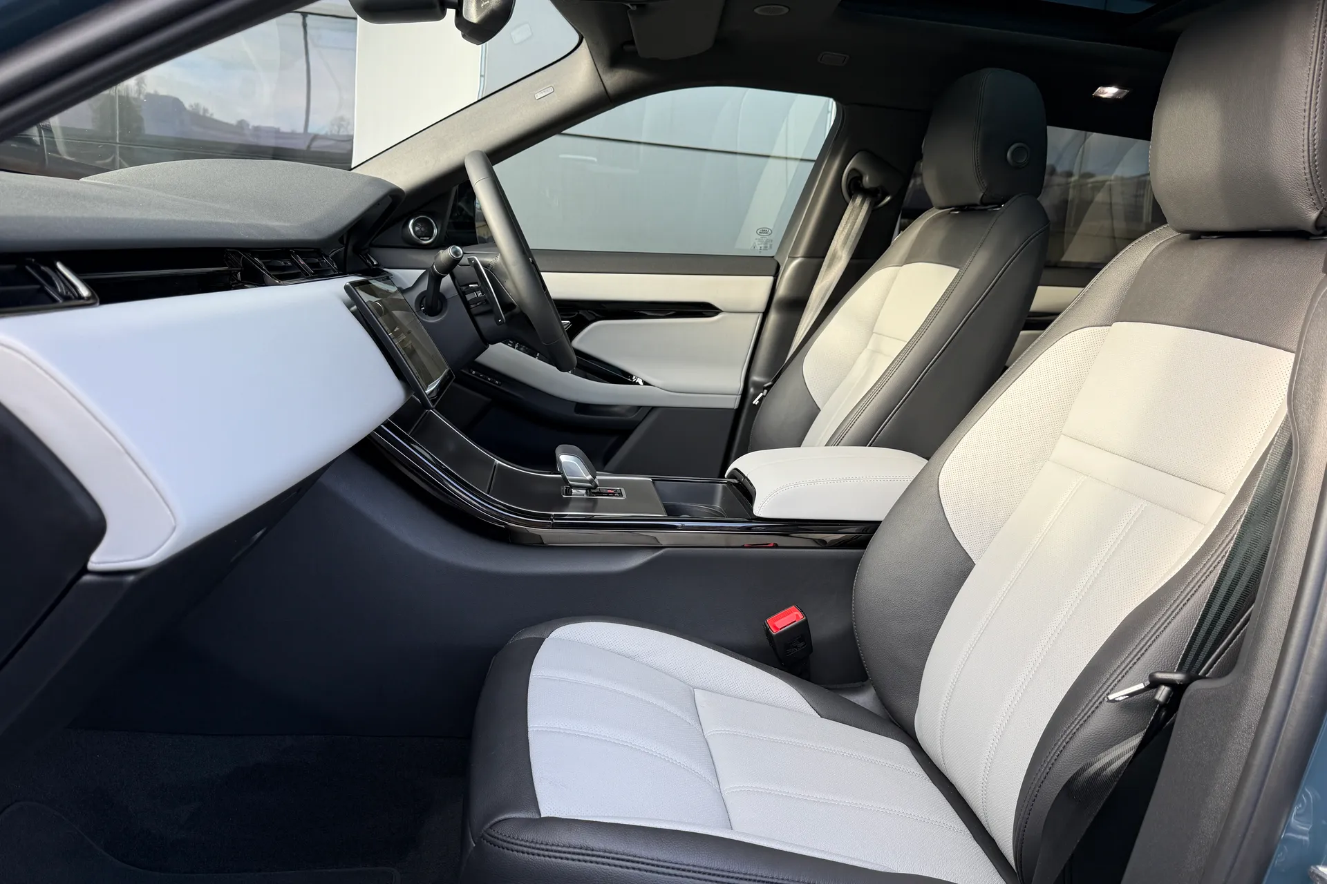 LAND ROVER RANGE ROVER EVOQUE thumbnail image number 60