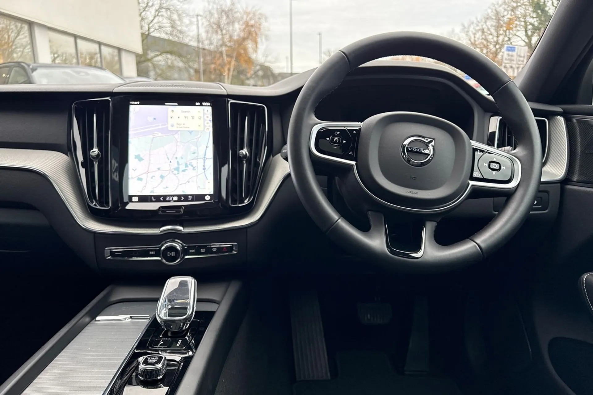 Volvo XC60 thumbnail image number 34