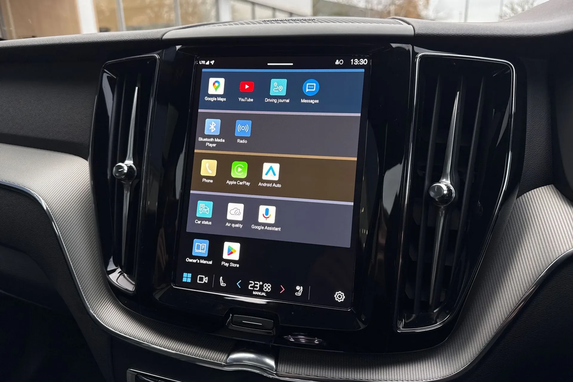 Volvo XC60 thumbnail image number 41