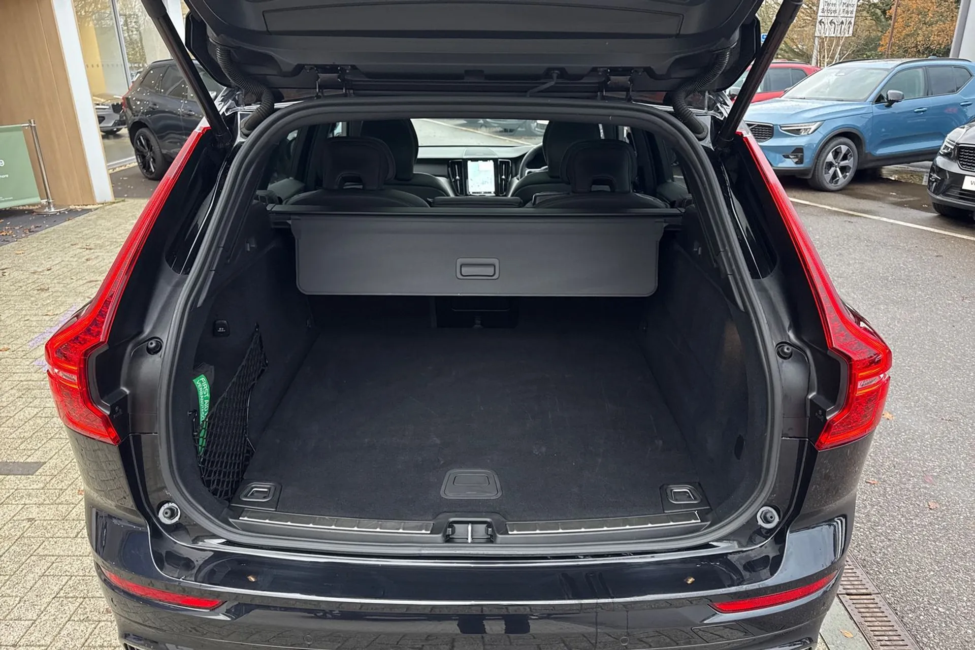 Volvo XC60 thumbnail image number 20