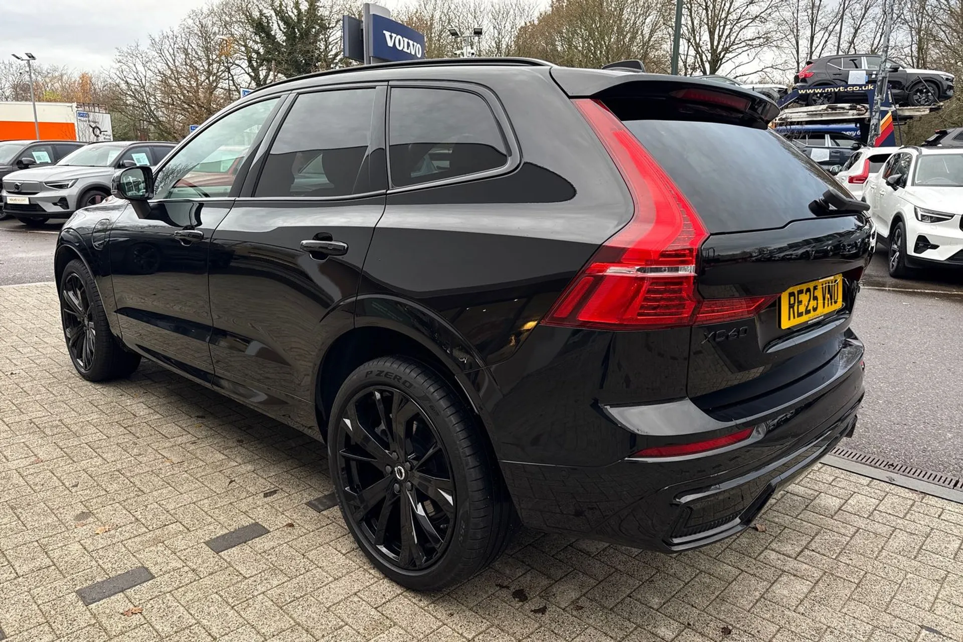 Volvo XC60 thumbnail image number 10