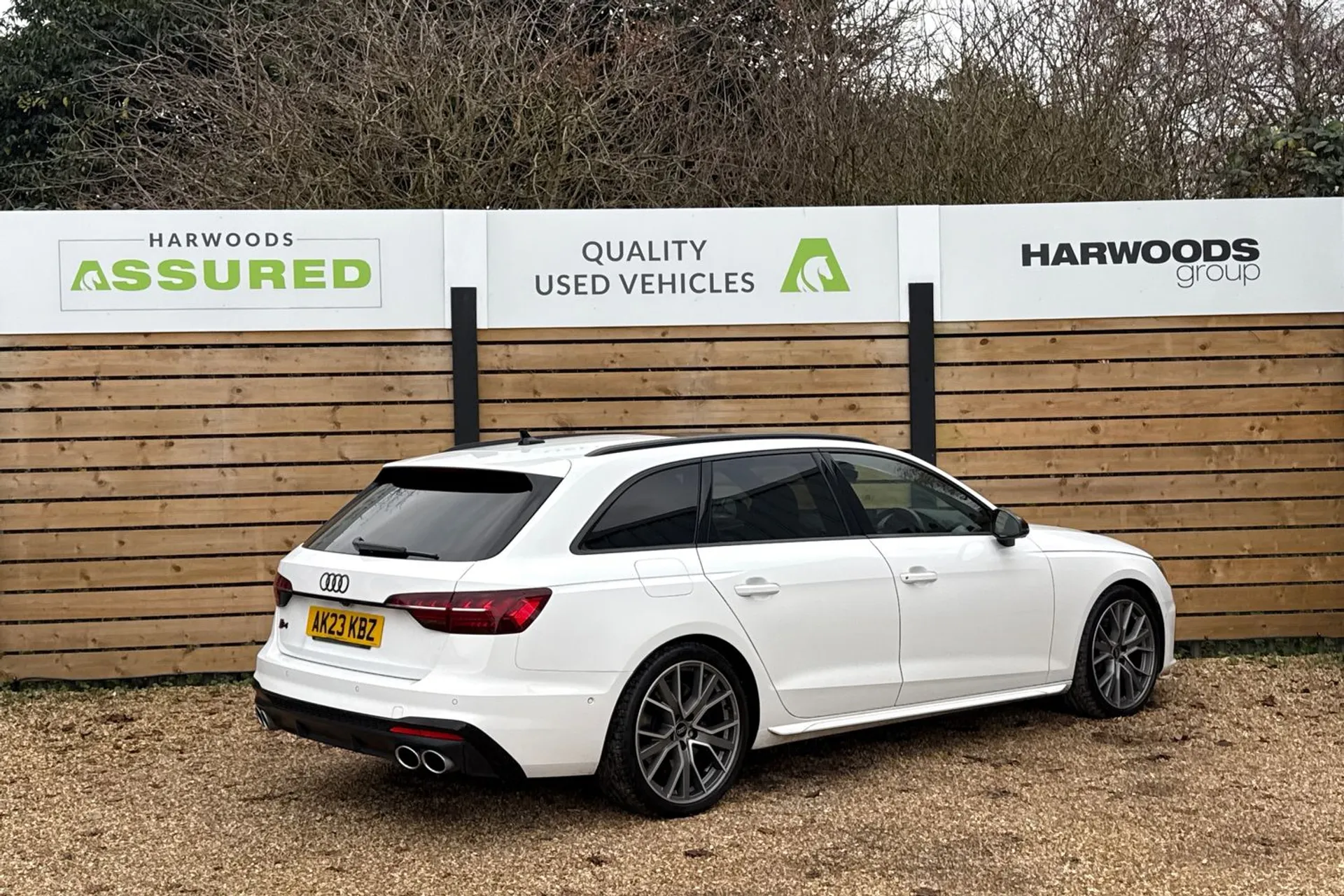 Audi A4 thumbnail image number 8