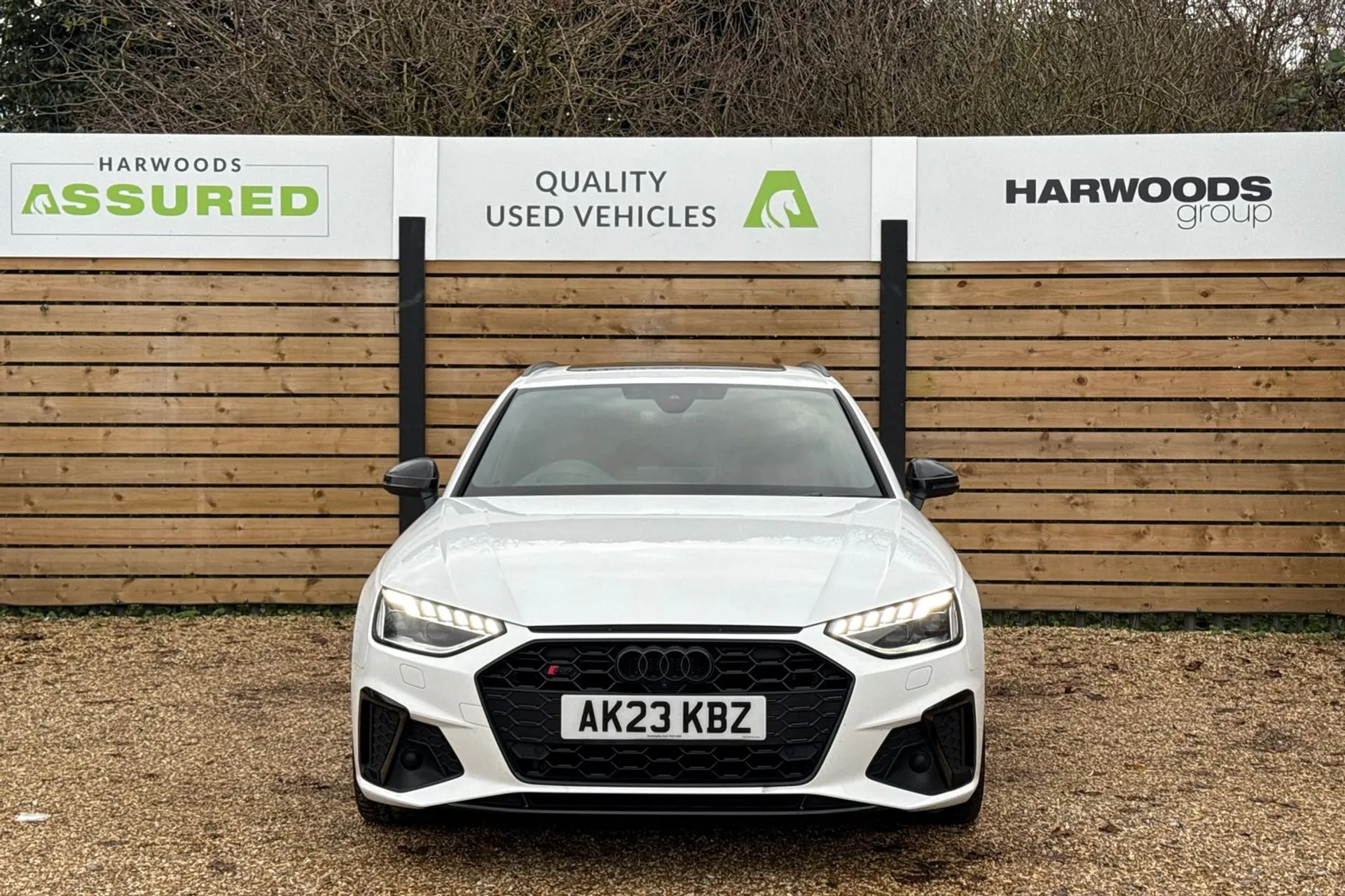 Audi A4 thumbnail image number 13