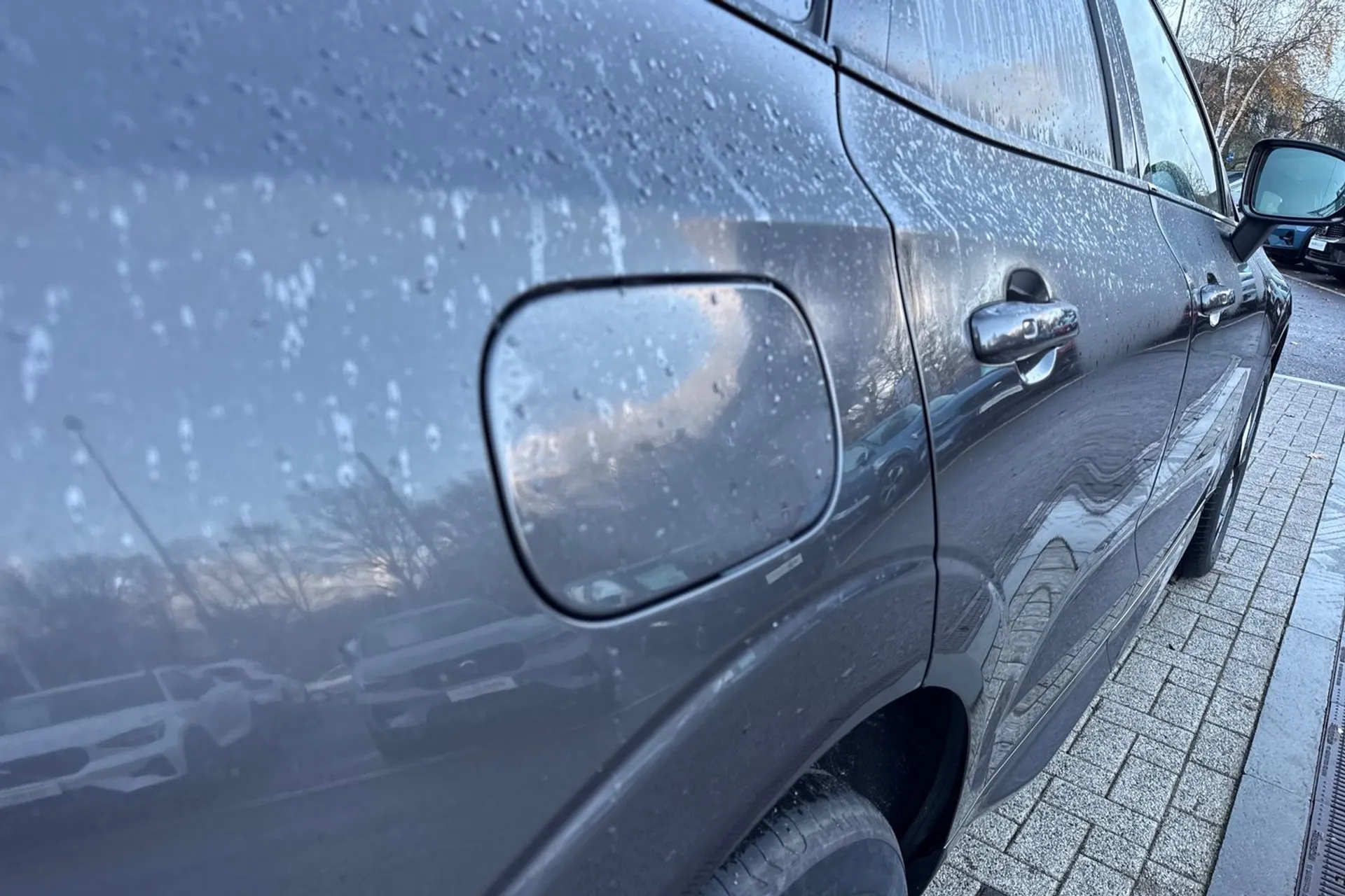 Volvo XC60 thumbnail image number 19