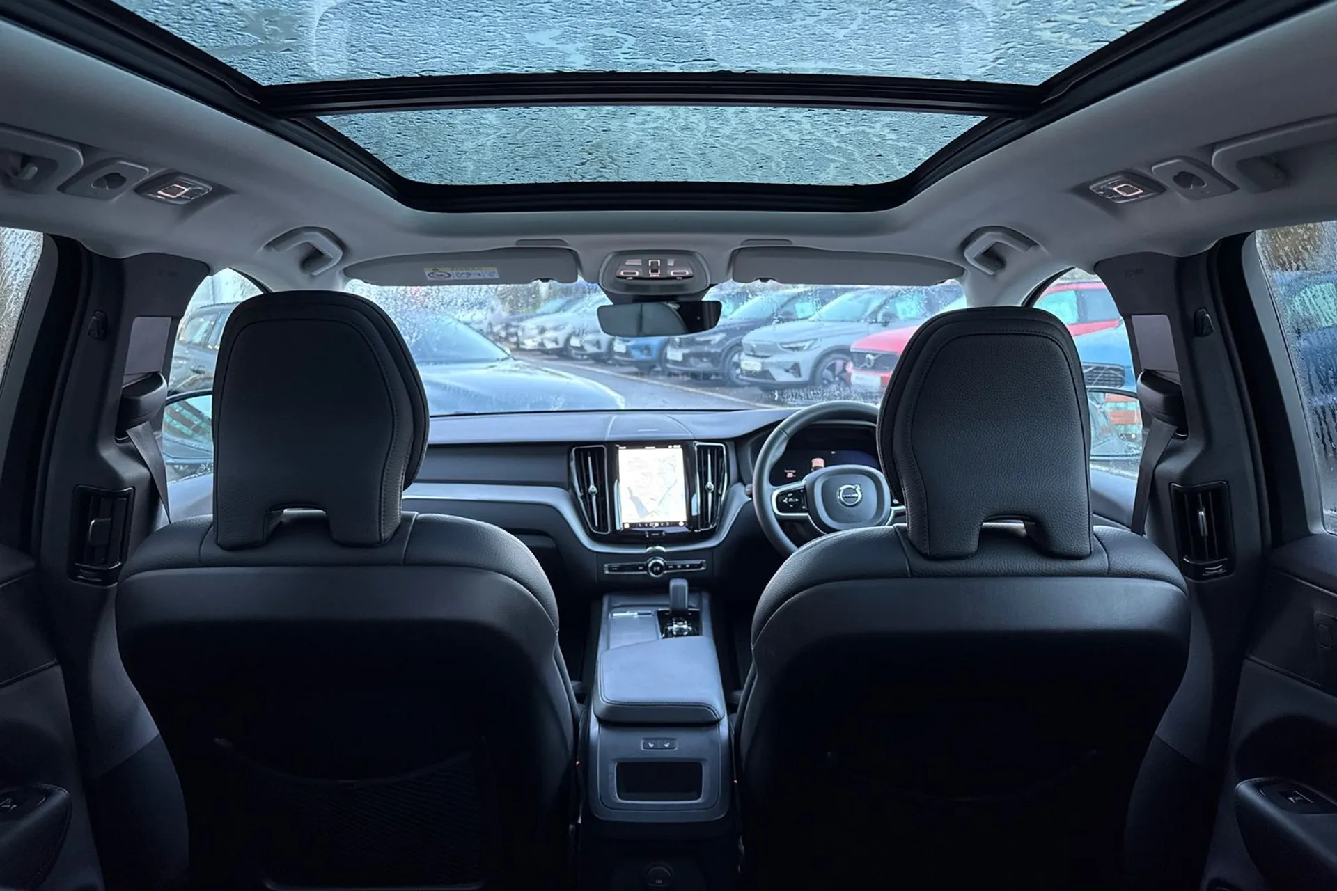 Volvo XC60 thumbnail image number 22