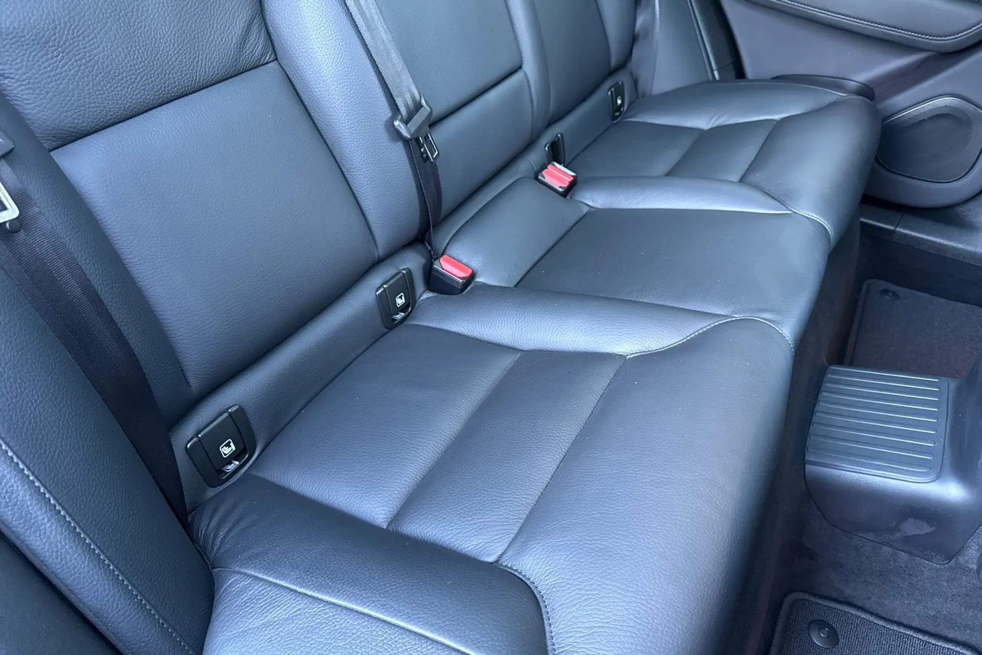 Volvo XC60 thumbnail image number 25