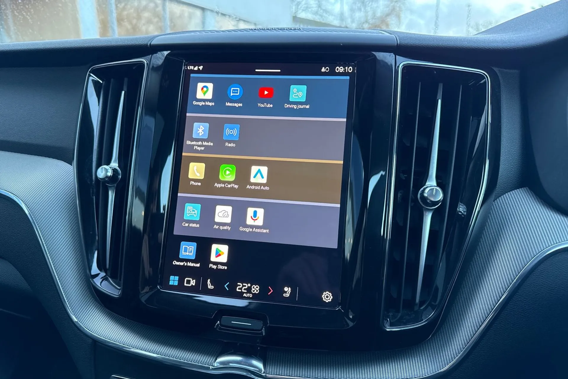 Volvo XC60 thumbnail image number 41