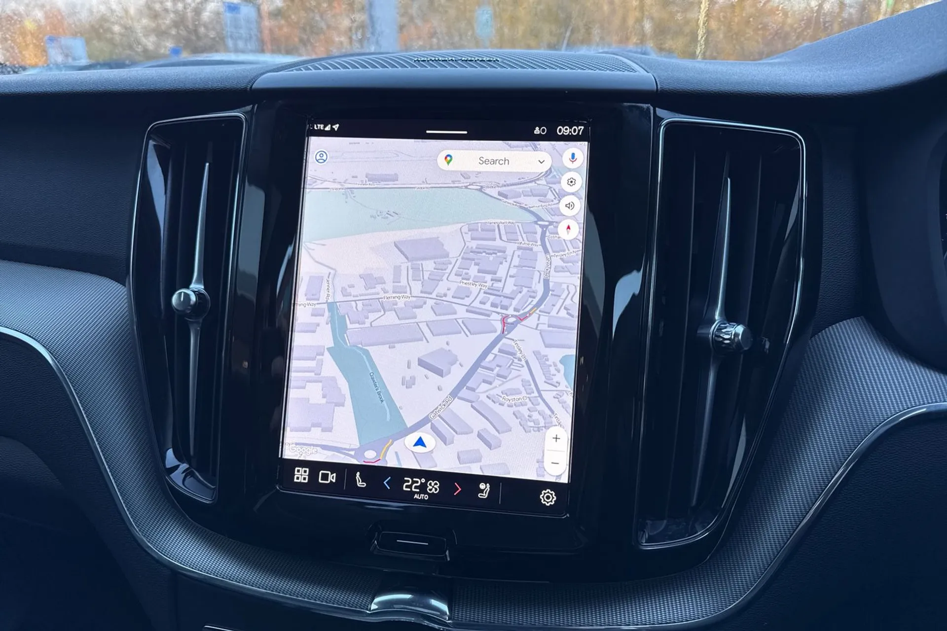 Volvo XC60 thumbnail image number 5