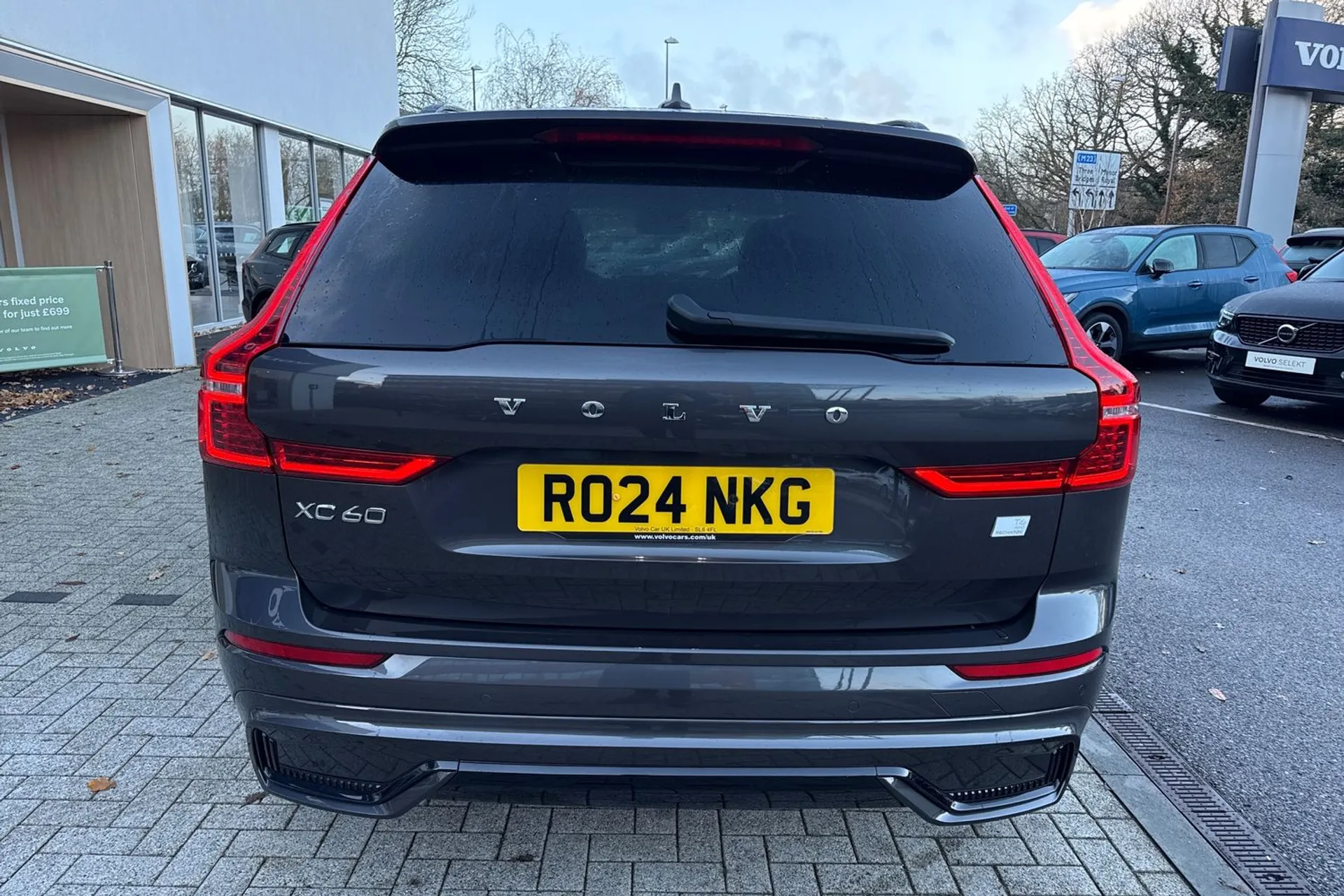 Volvo XC60 thumbnail image number 9