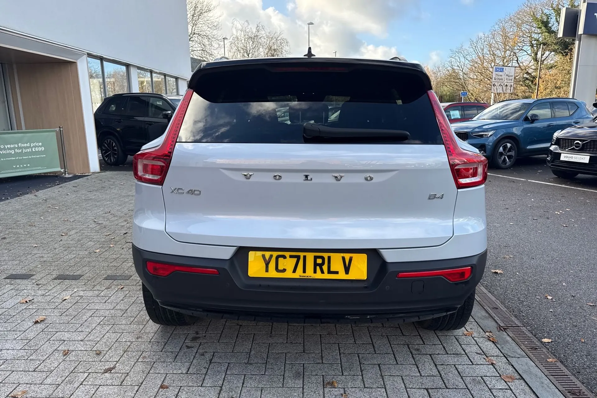Volvo XC40 thumbnail image number 9