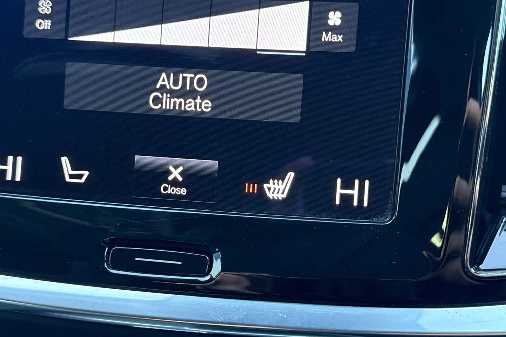 Volvo V60 thumbnail image number 38