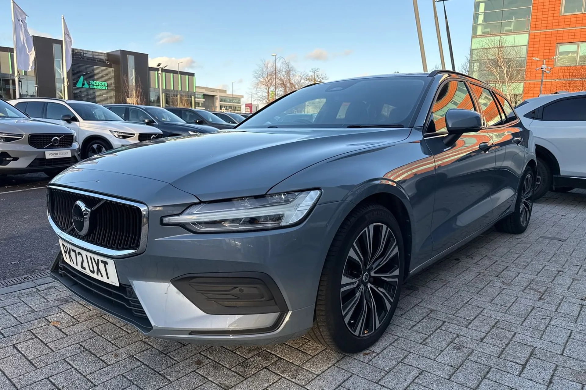 Volvo V60 thumbnail image number 12