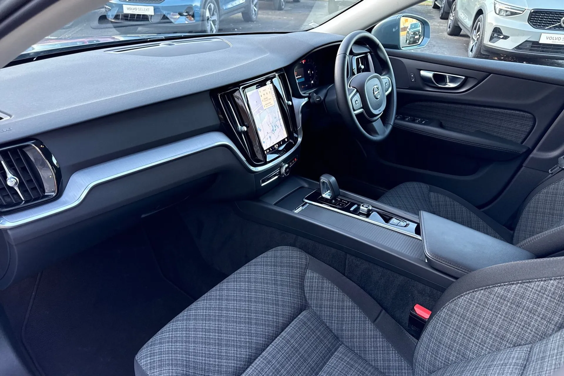 Volvo V60 thumbnail image number 26