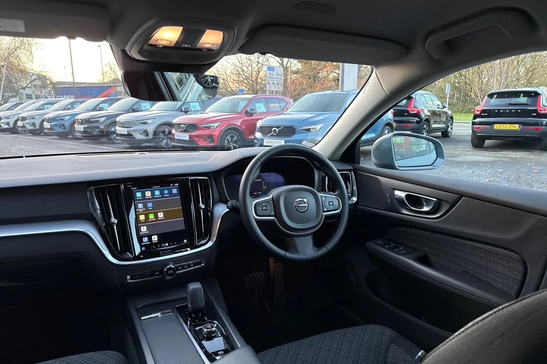 Volvo V60 thumbnail image number 31