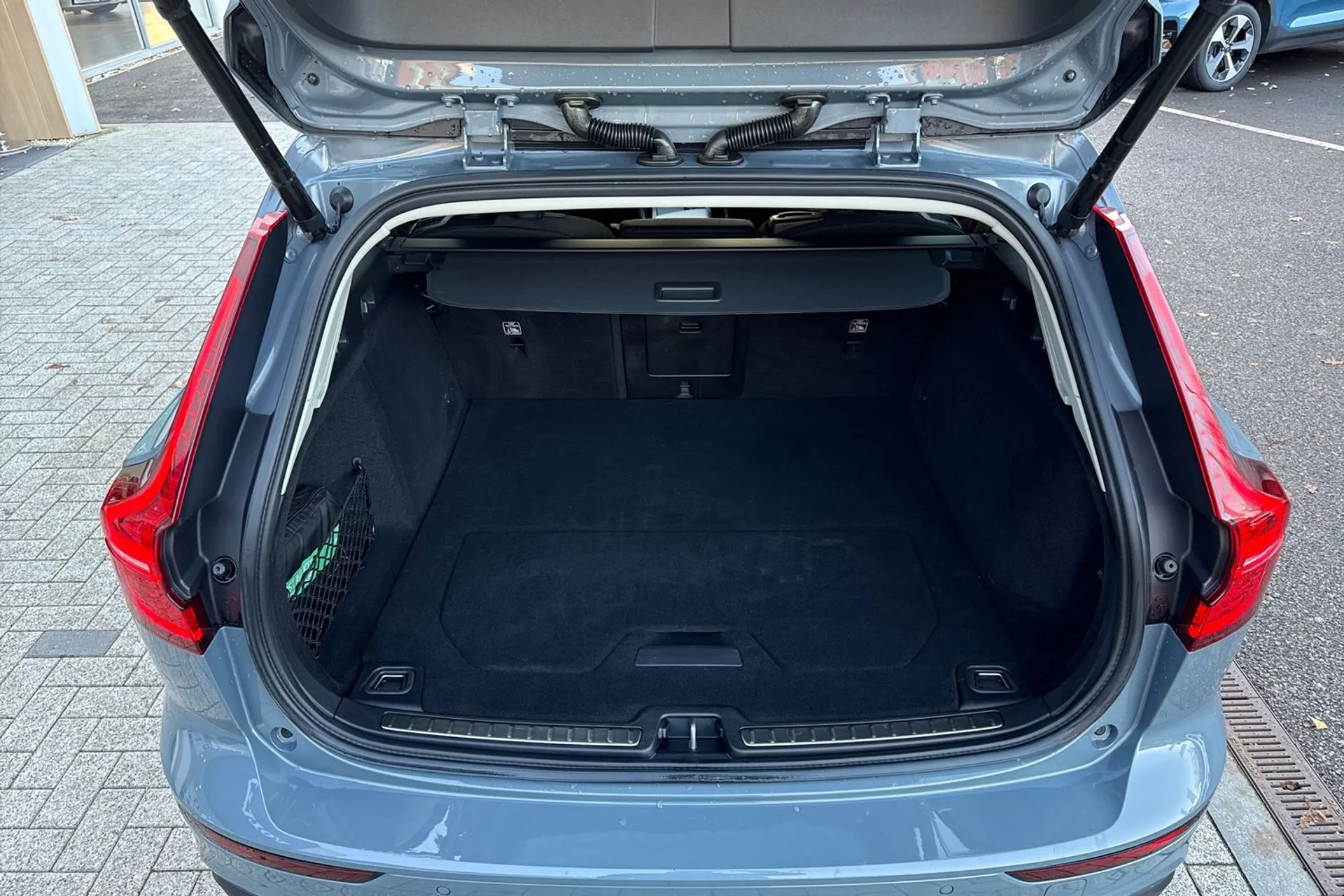 Volvo V60 thumbnail image number 20