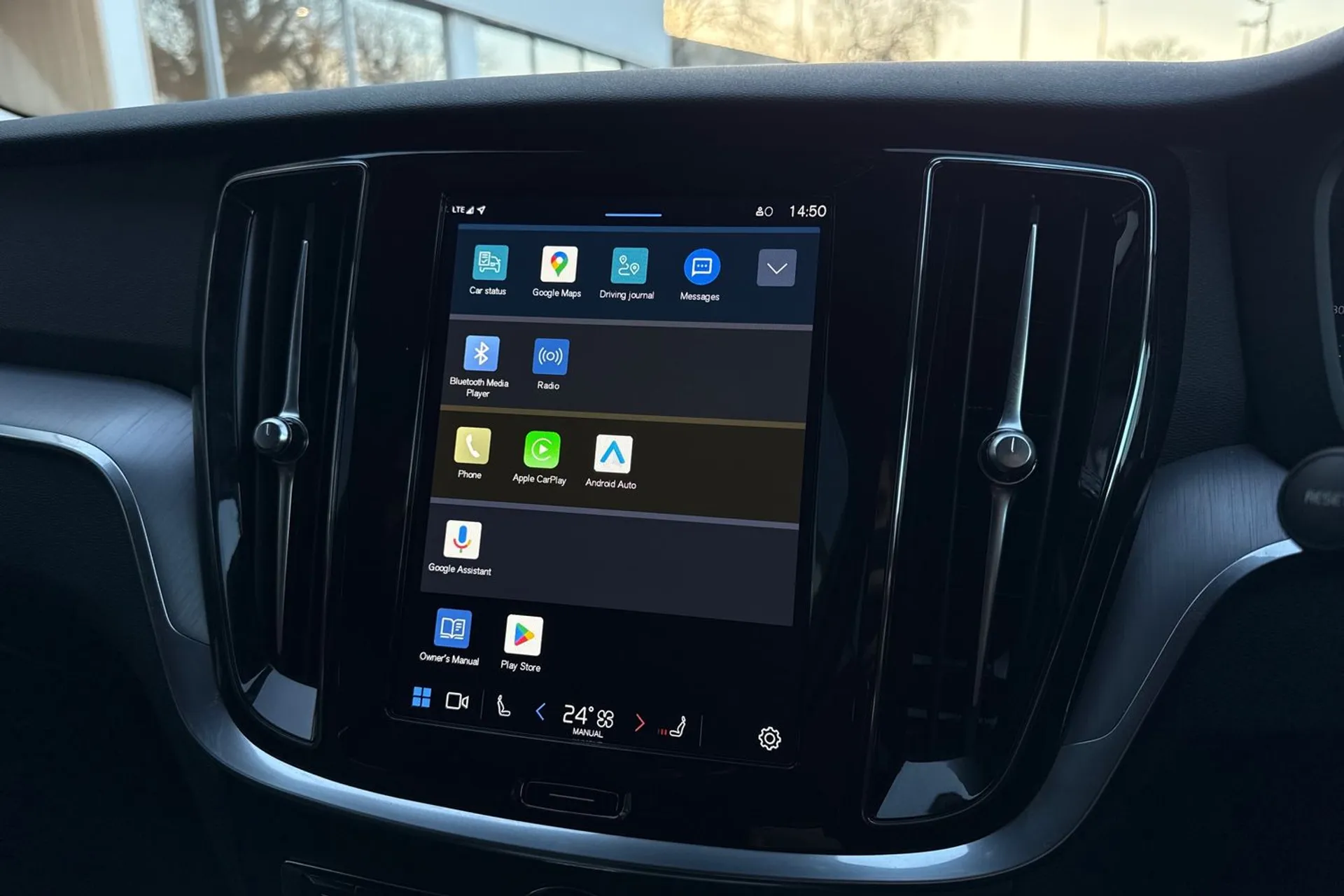 Volvo V60 thumbnail image number 38