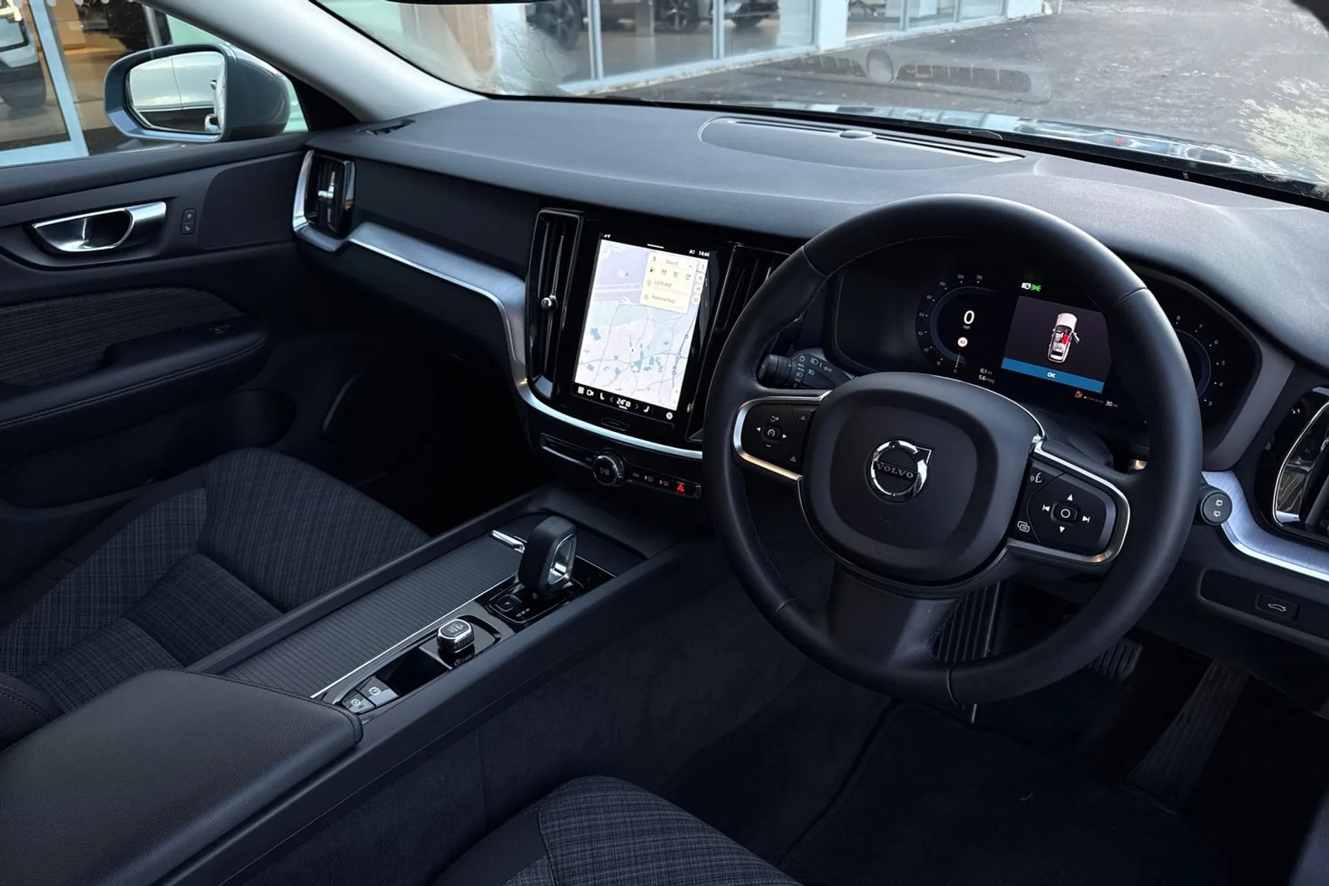 Volvo V60 thumbnail image number 6