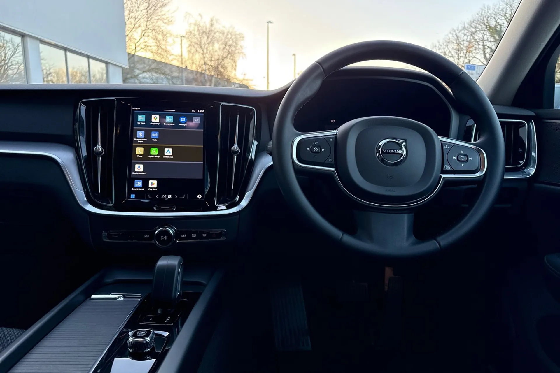 Volvo V60 thumbnail image number 32