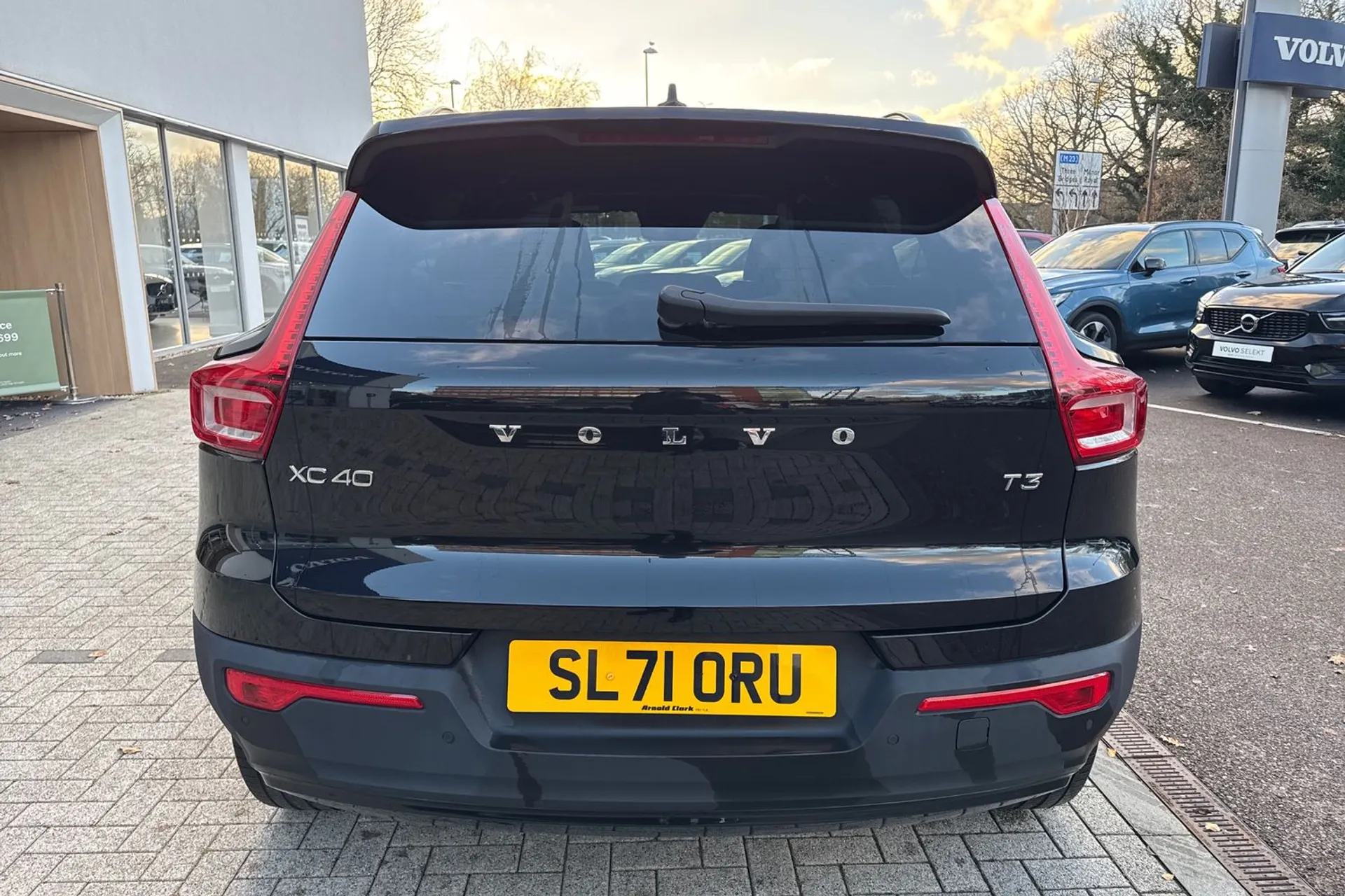 Volvo XC40 thumbnail image number 9