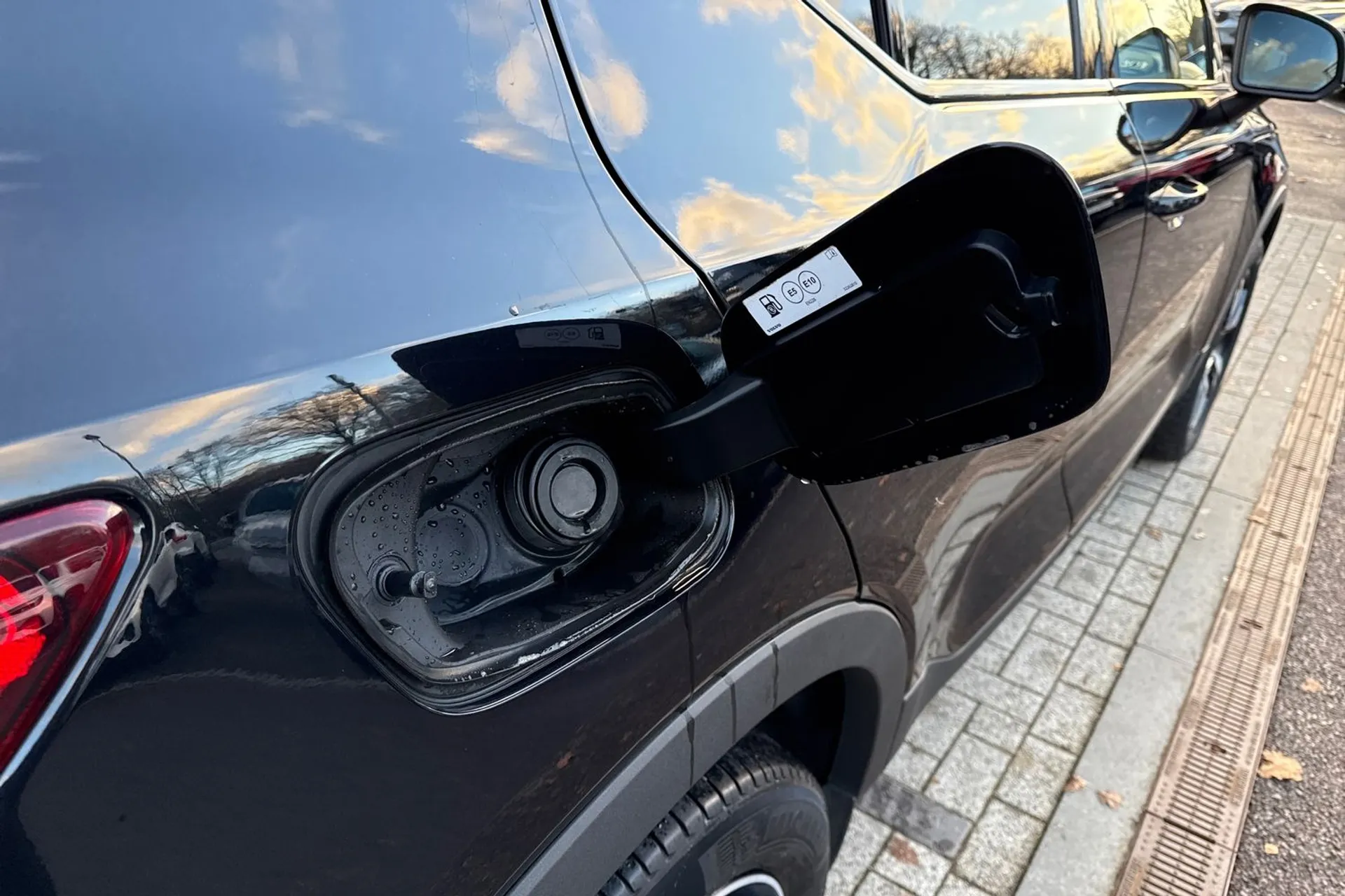 Volvo XC40 thumbnail image number 19