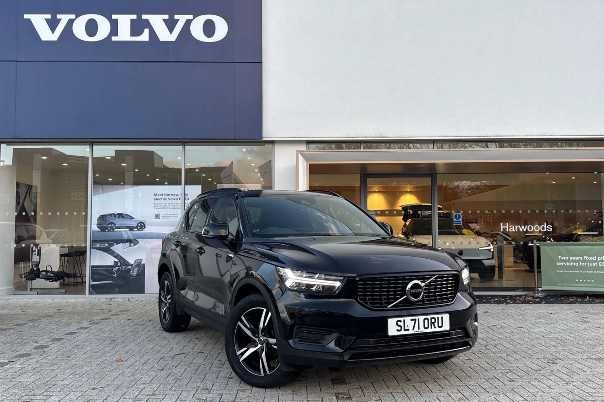Volvo XC40 focused image