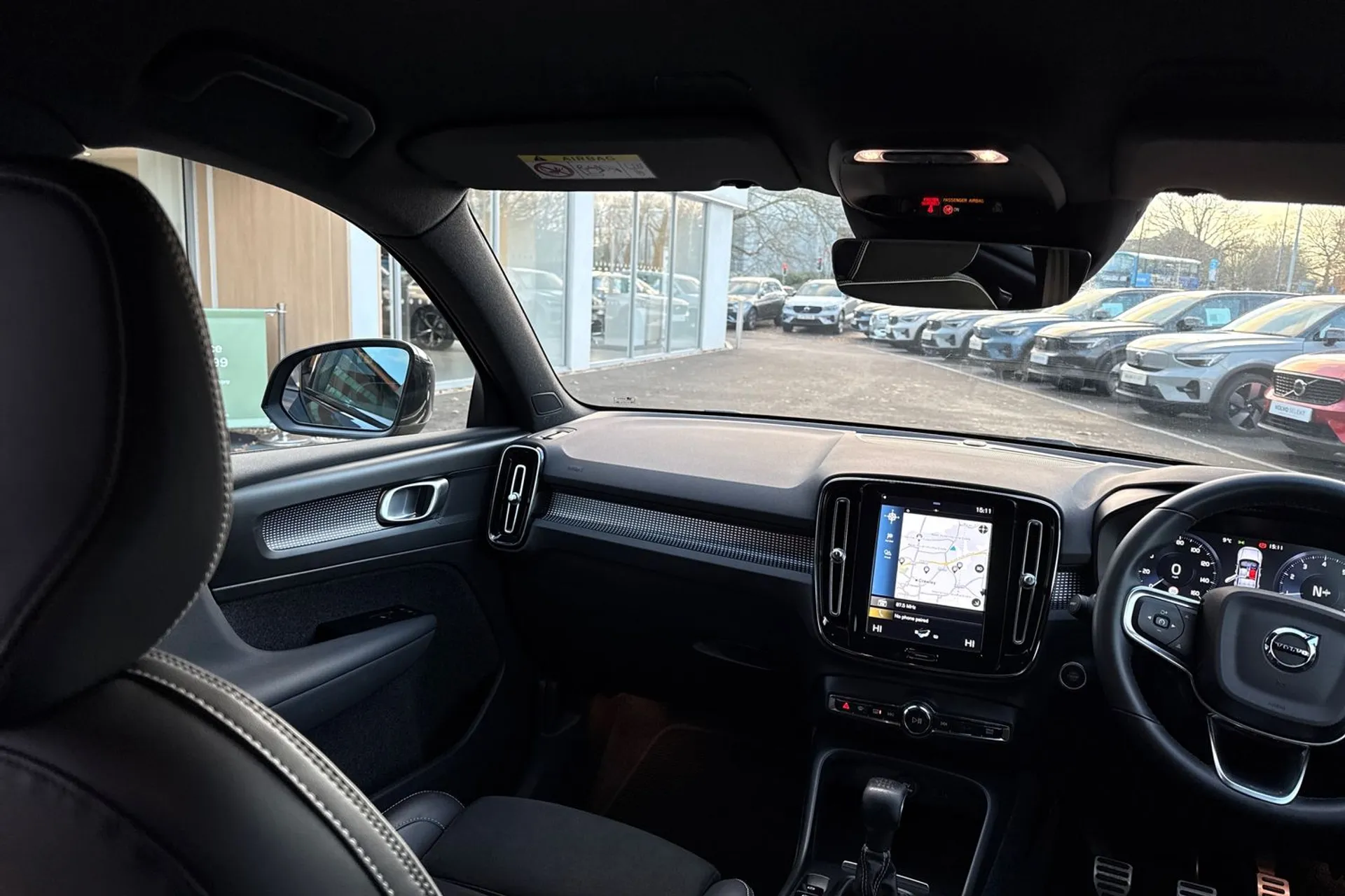 Volvo XC40 thumbnail image number 32