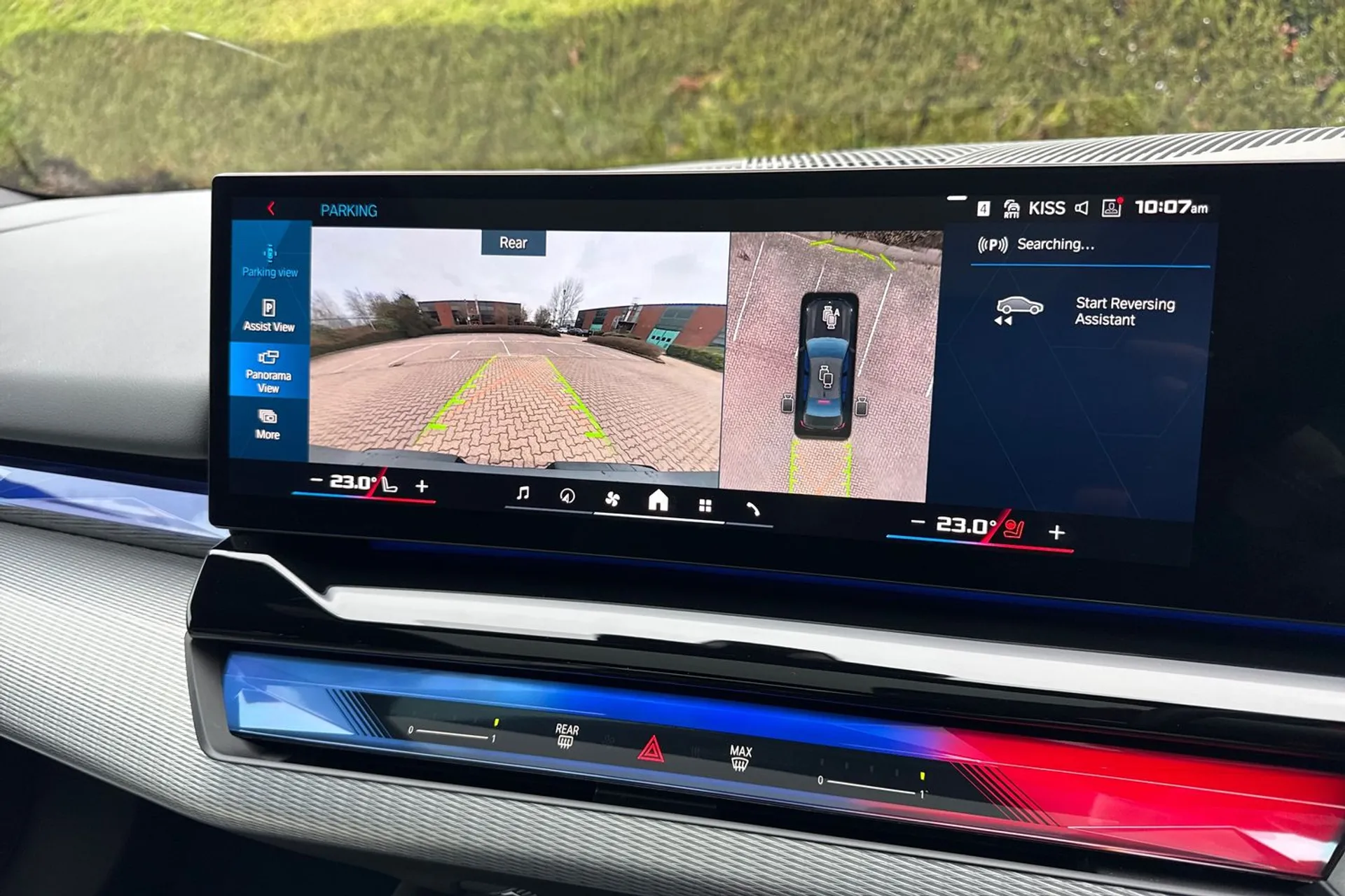 BMW M5 thumbnail image number 10