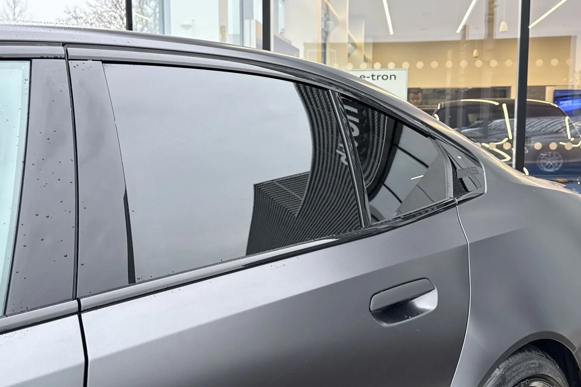 BMW M5 thumbnail image number 30