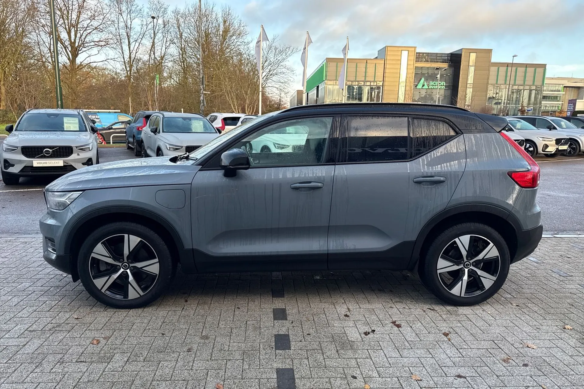 Volvo XC40 thumbnail image number 10