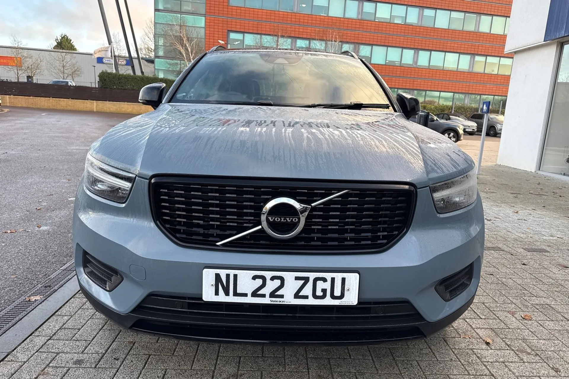 Volvo XC40 thumbnail image number 12