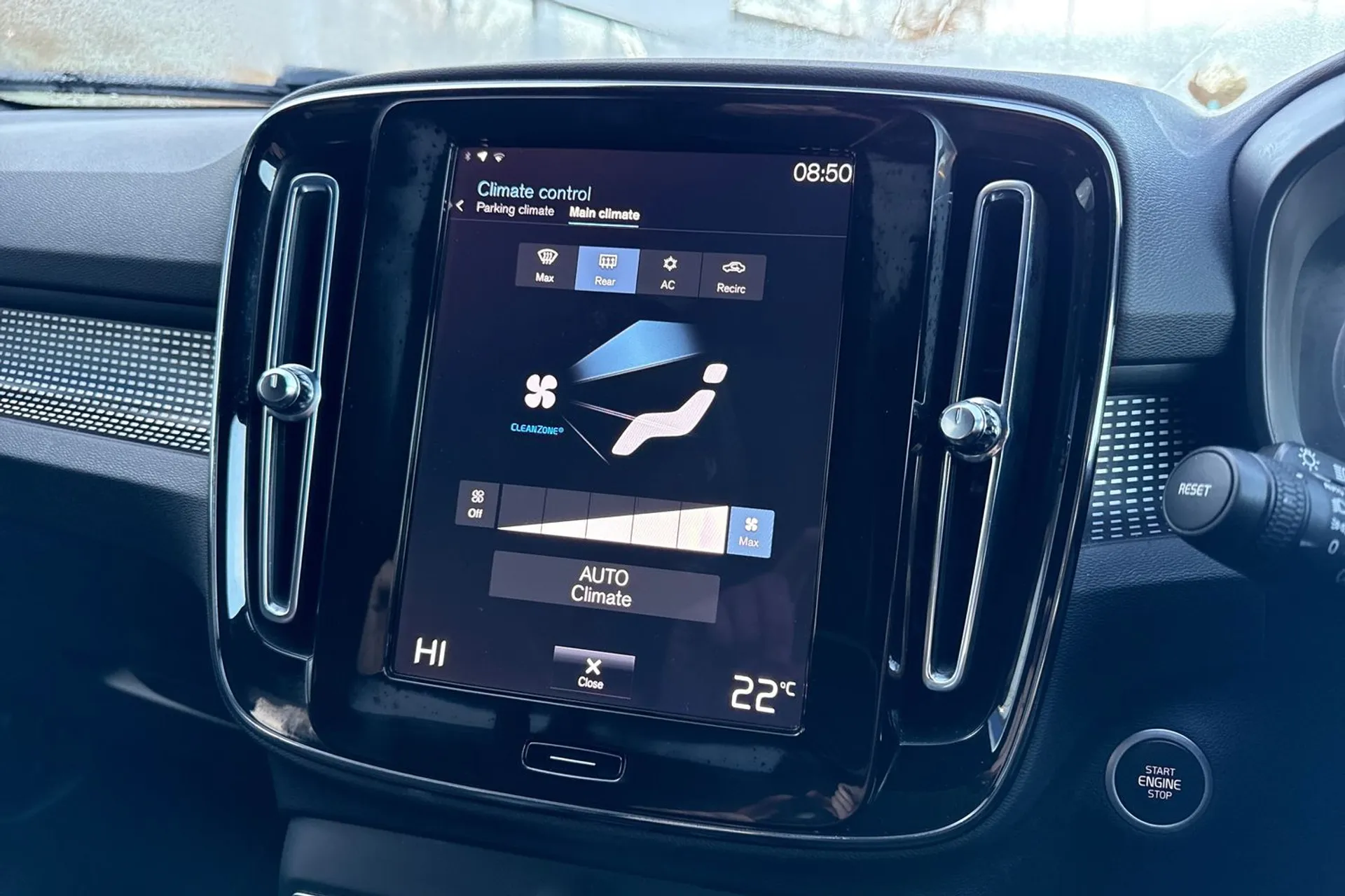 Volvo XC40 thumbnail image number 38