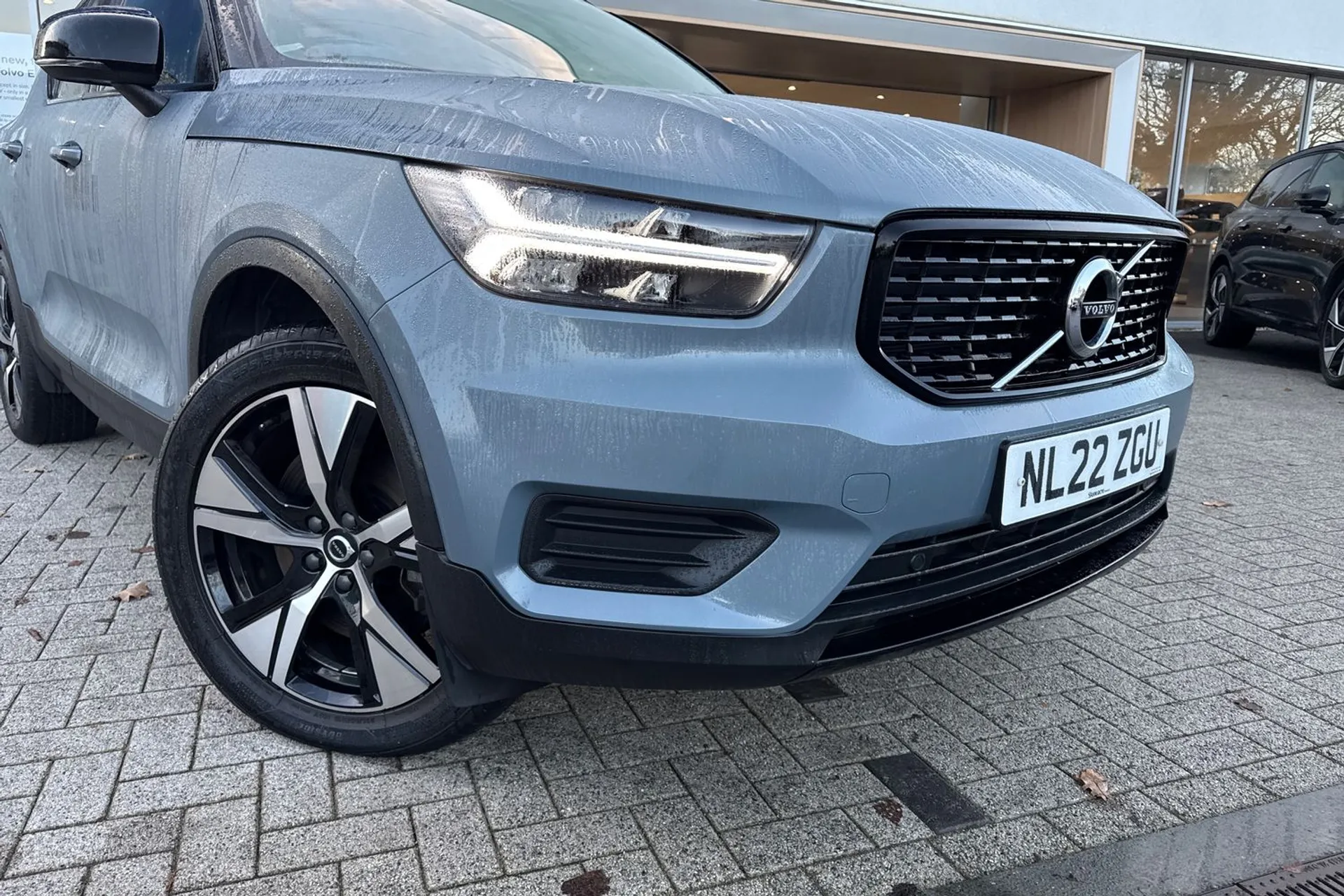Volvo XC40 thumbnail image number 6