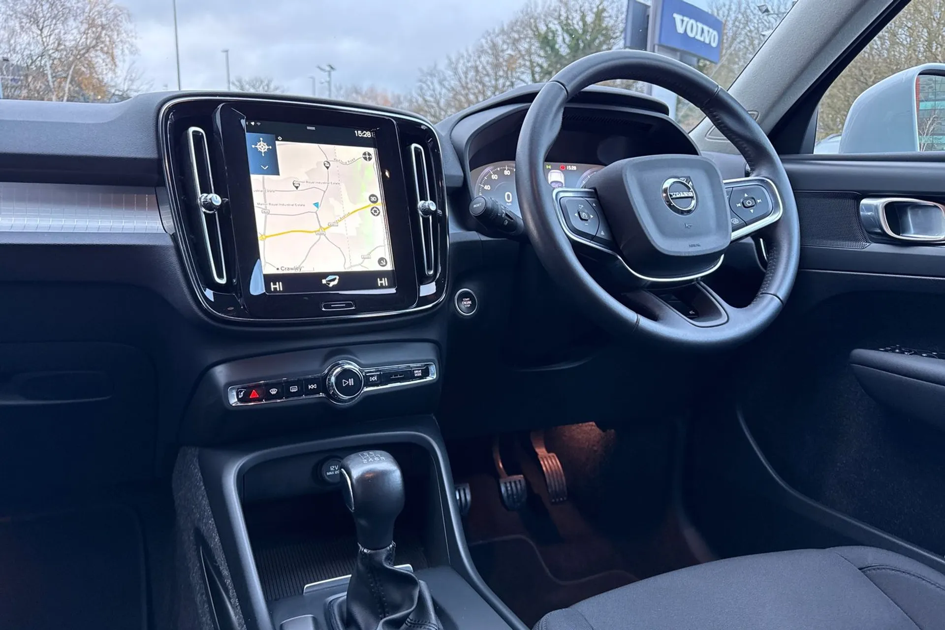 Volvo XC40 thumbnail image number 35