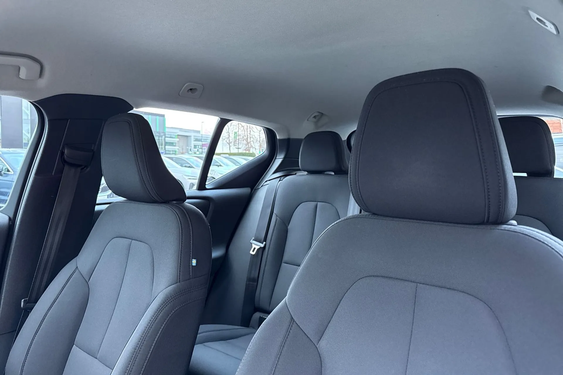 Volvo XC40 thumbnail image number 29