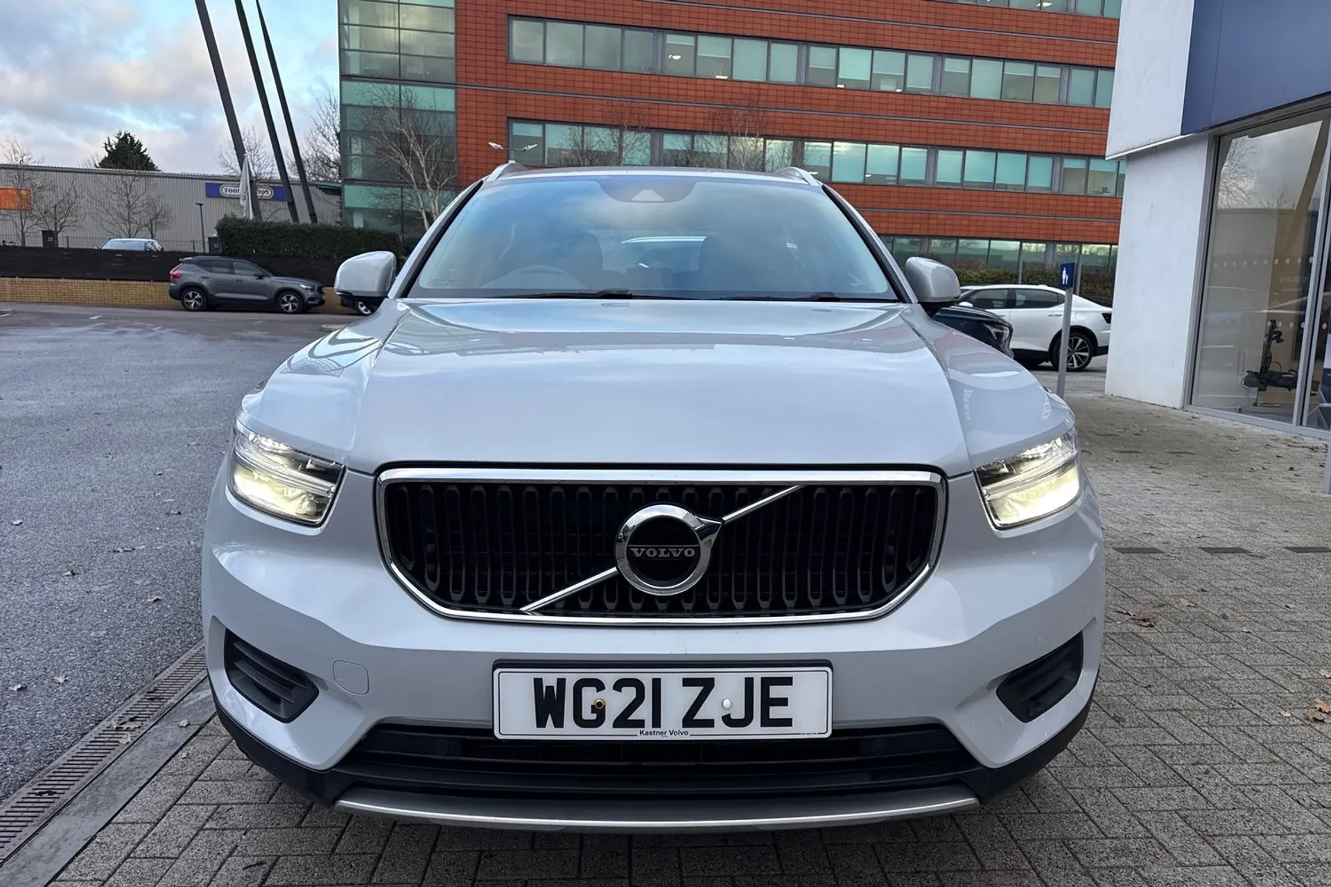 Volvo XC40 thumbnail image number 13