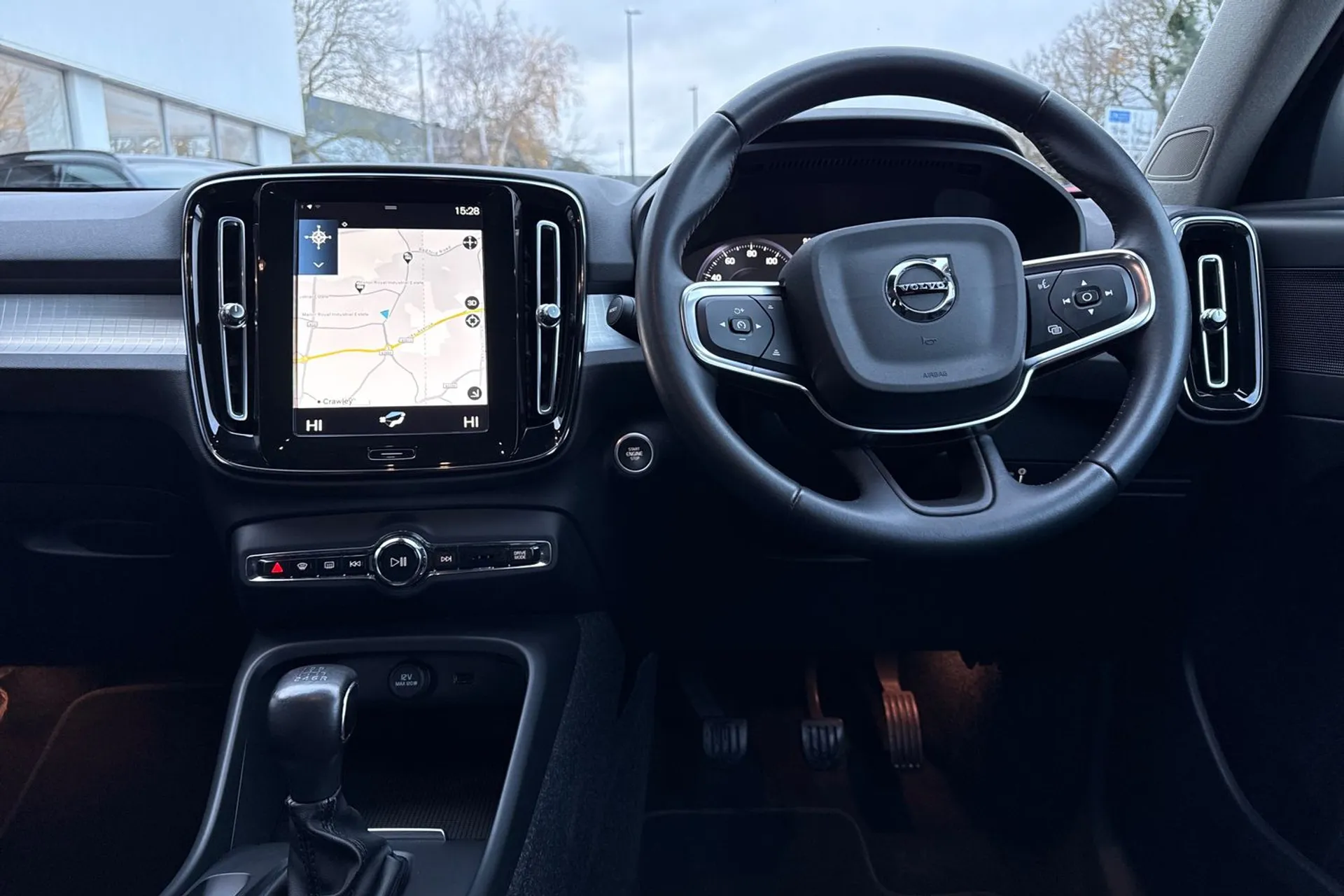 Volvo XC40 thumbnail image number 34