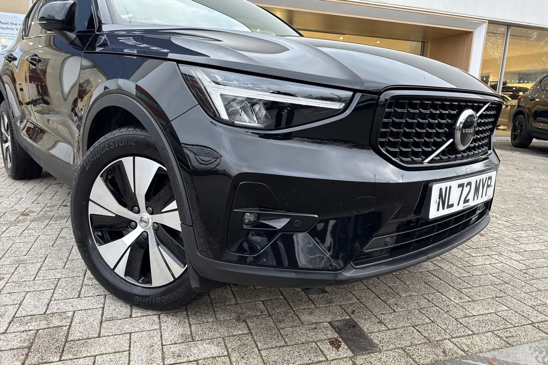 Volvo XC40 thumbnail image number 6