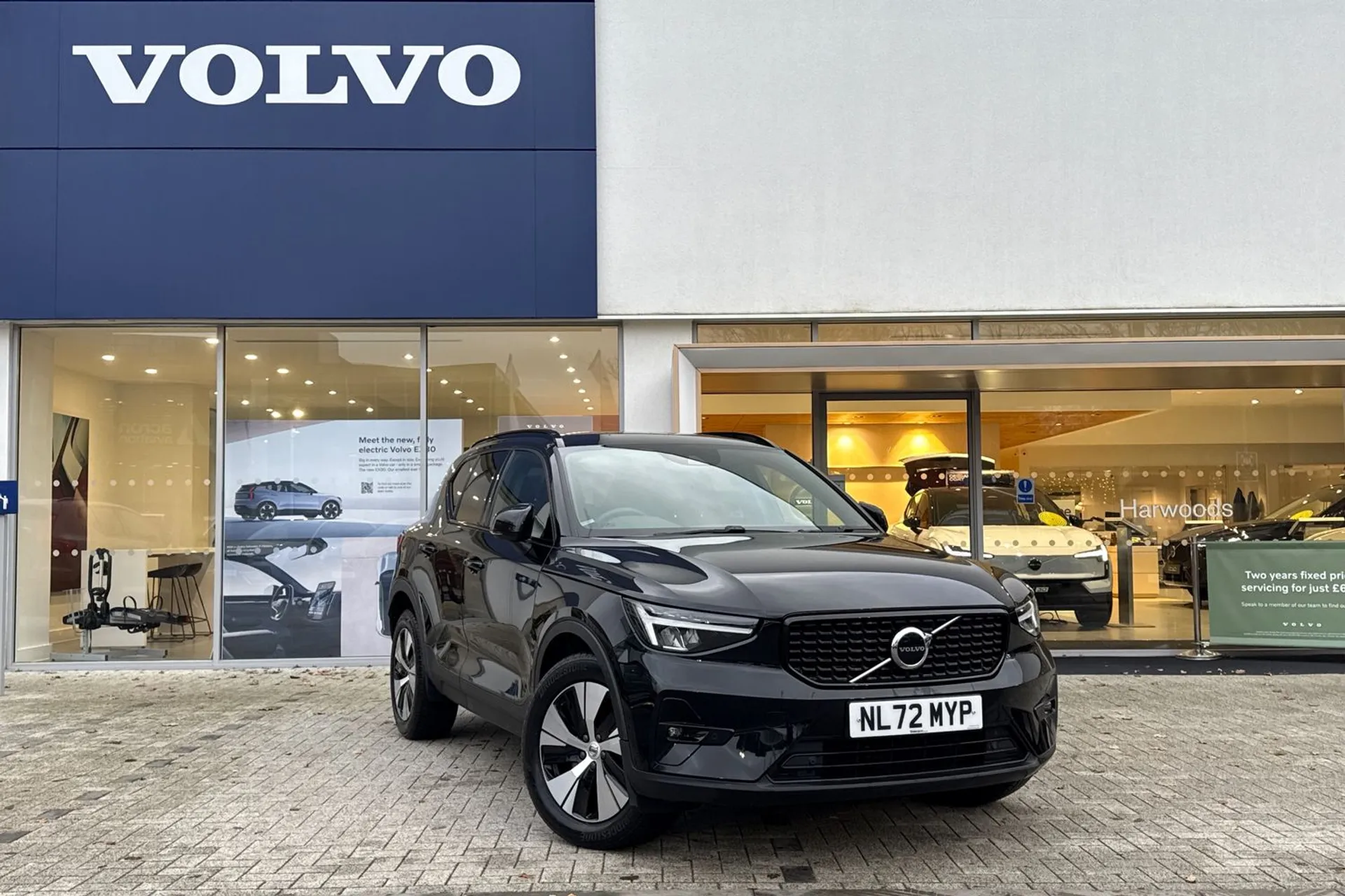 Volvo XC40 focused image