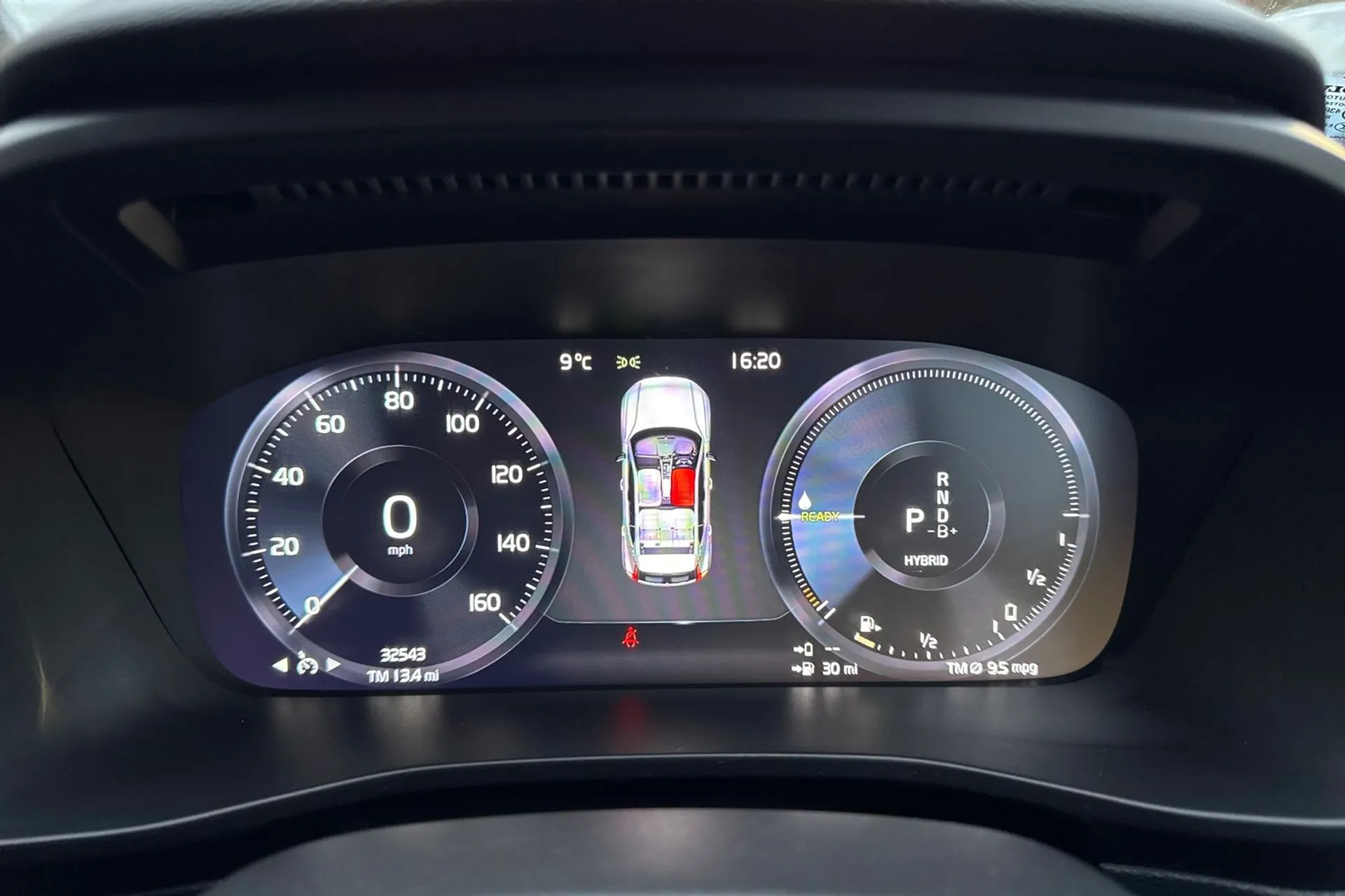 Volvo XC40 thumbnail image number 42