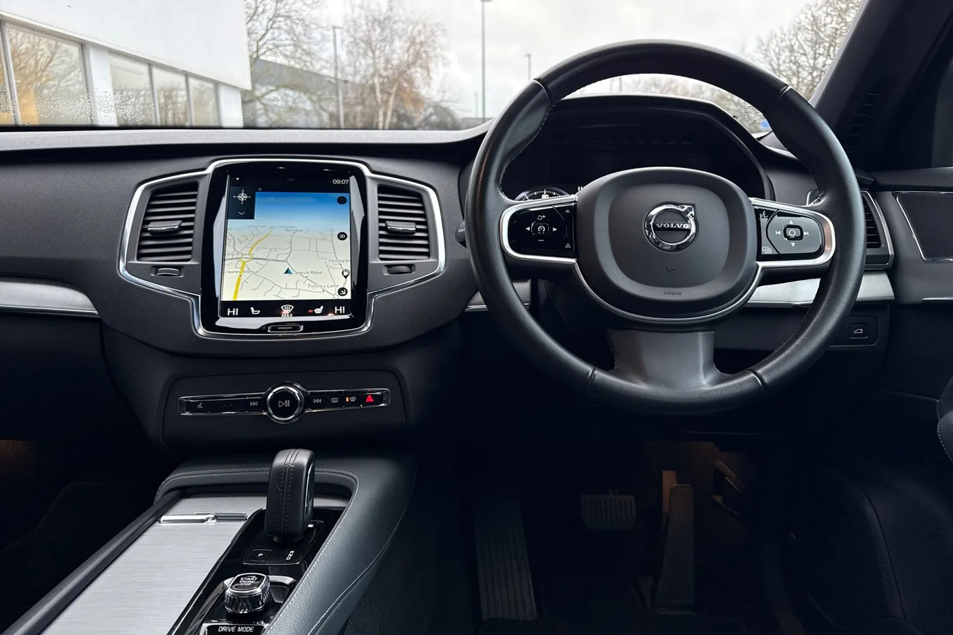 Volvo XC90 thumbnail image number 38