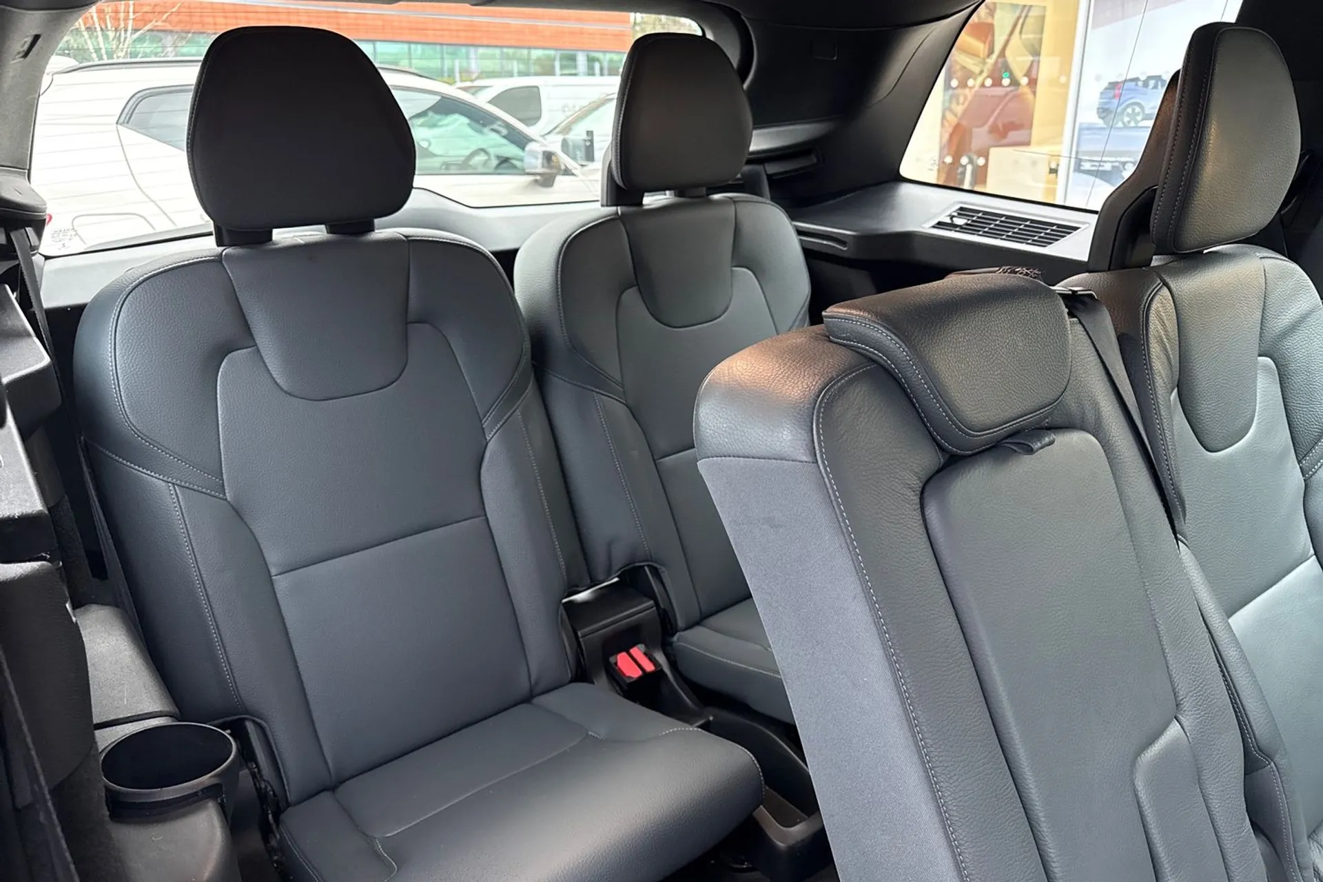 Volvo XC90 thumbnail image number 7