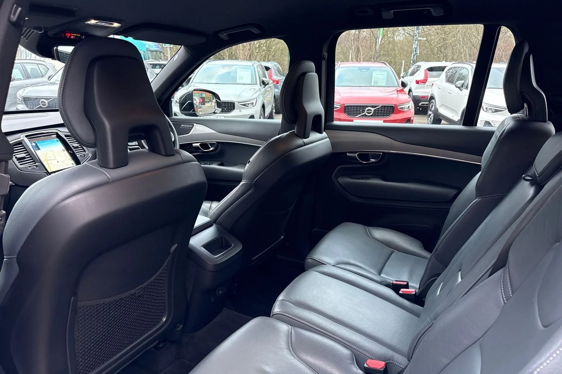 Volvo XC90 thumbnail image number 35