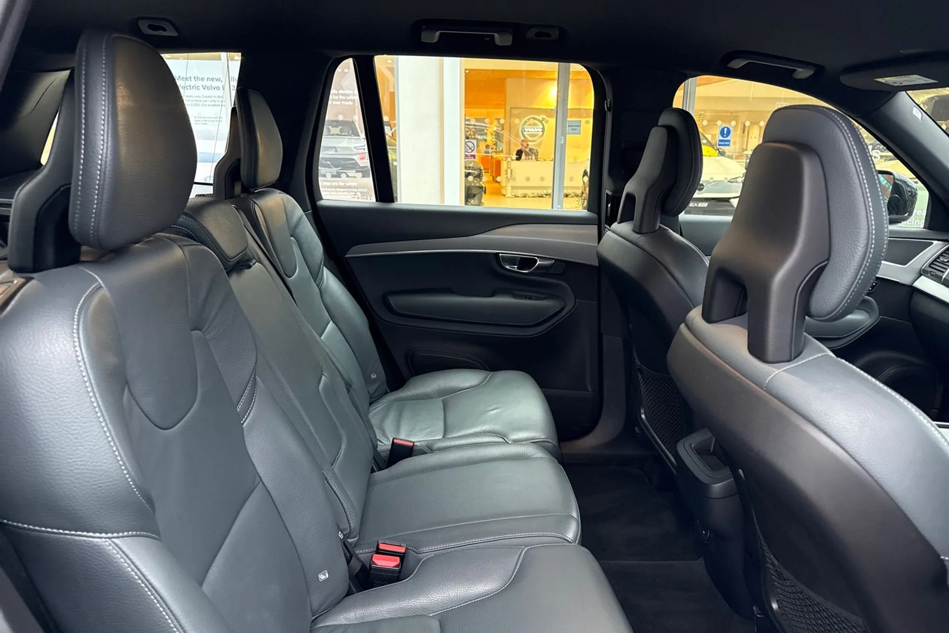 Volvo XC90 thumbnail image number 27