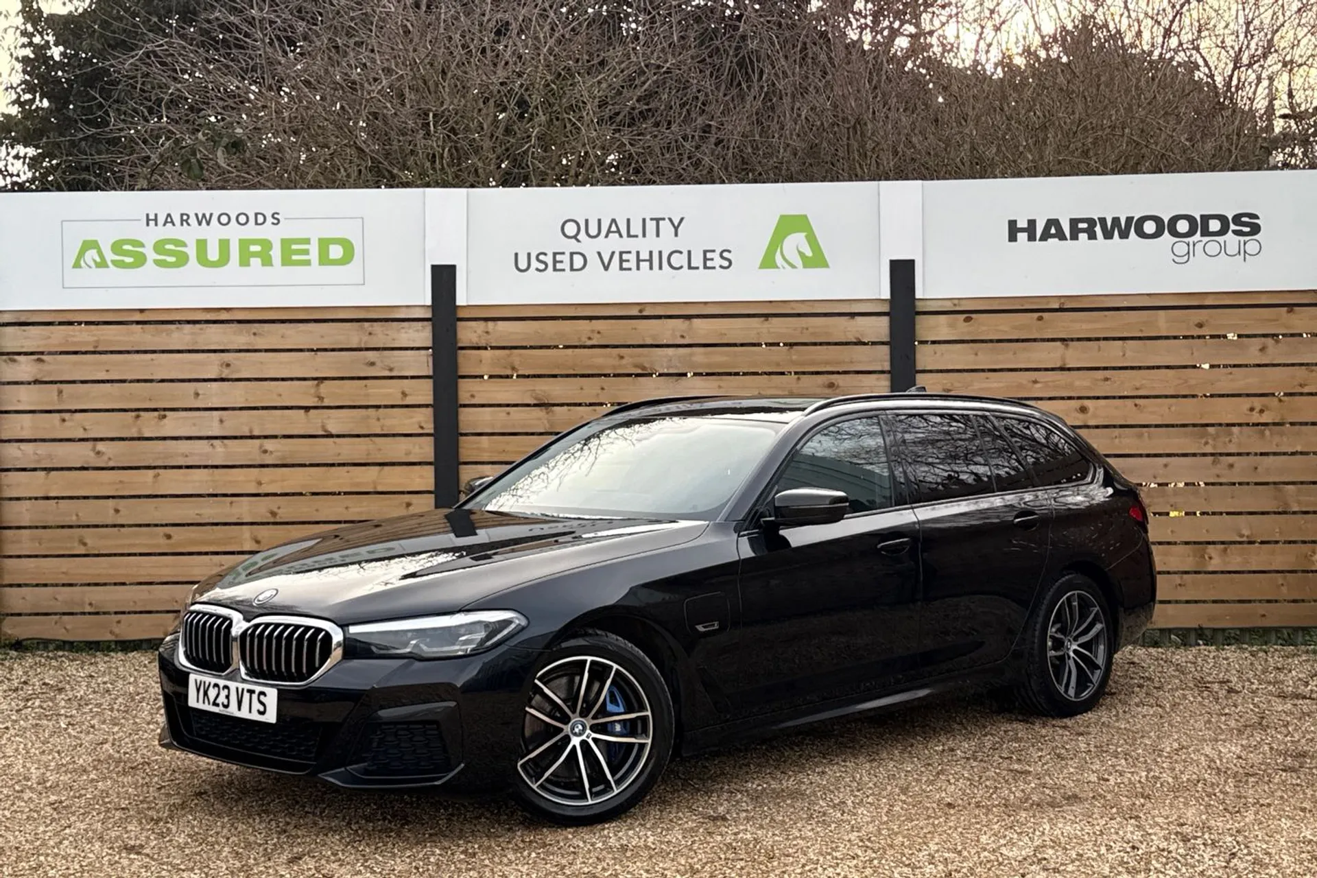 BMW 5 SERIES thumbnail image number 12