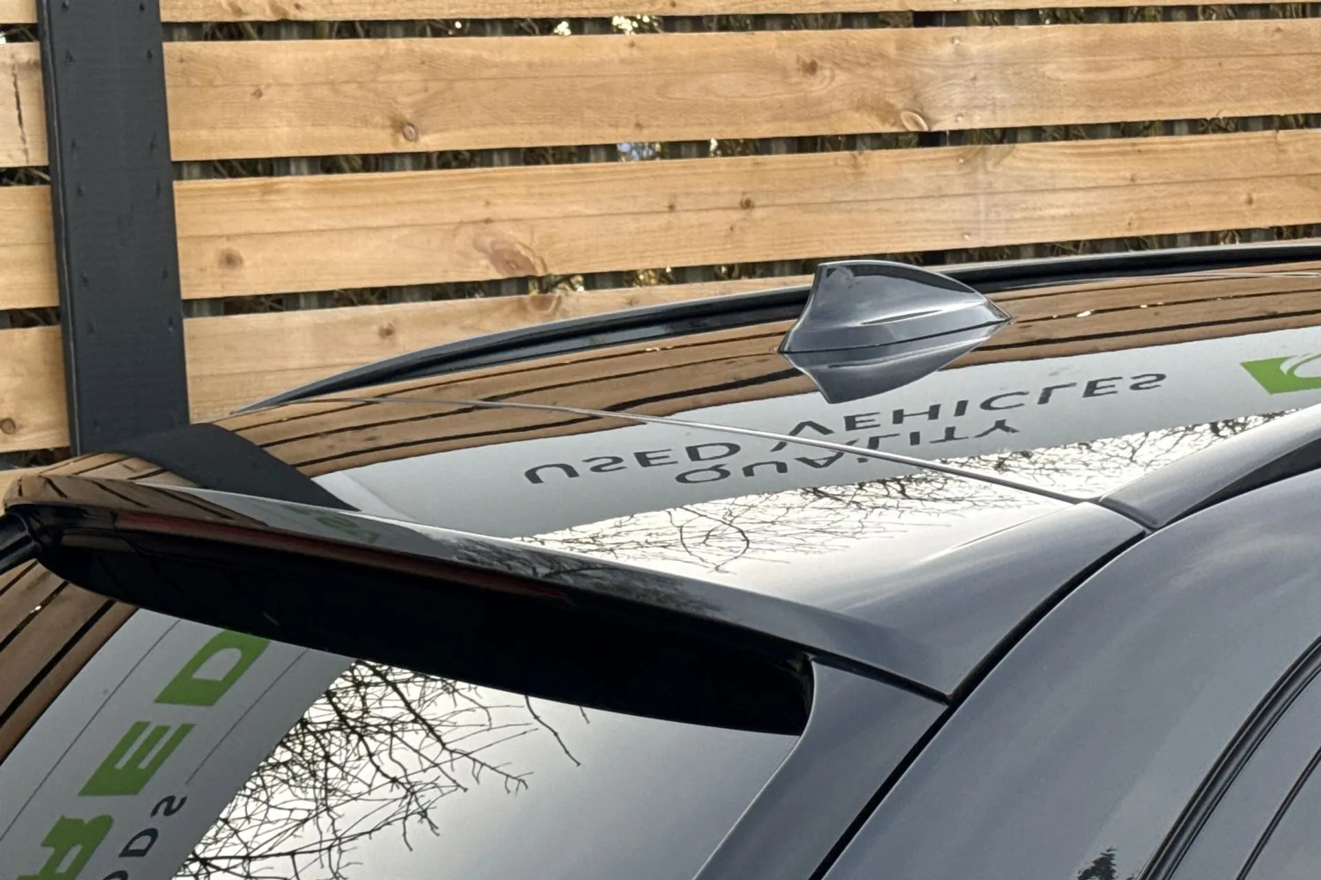 BMW 5 SERIES thumbnail image number 16