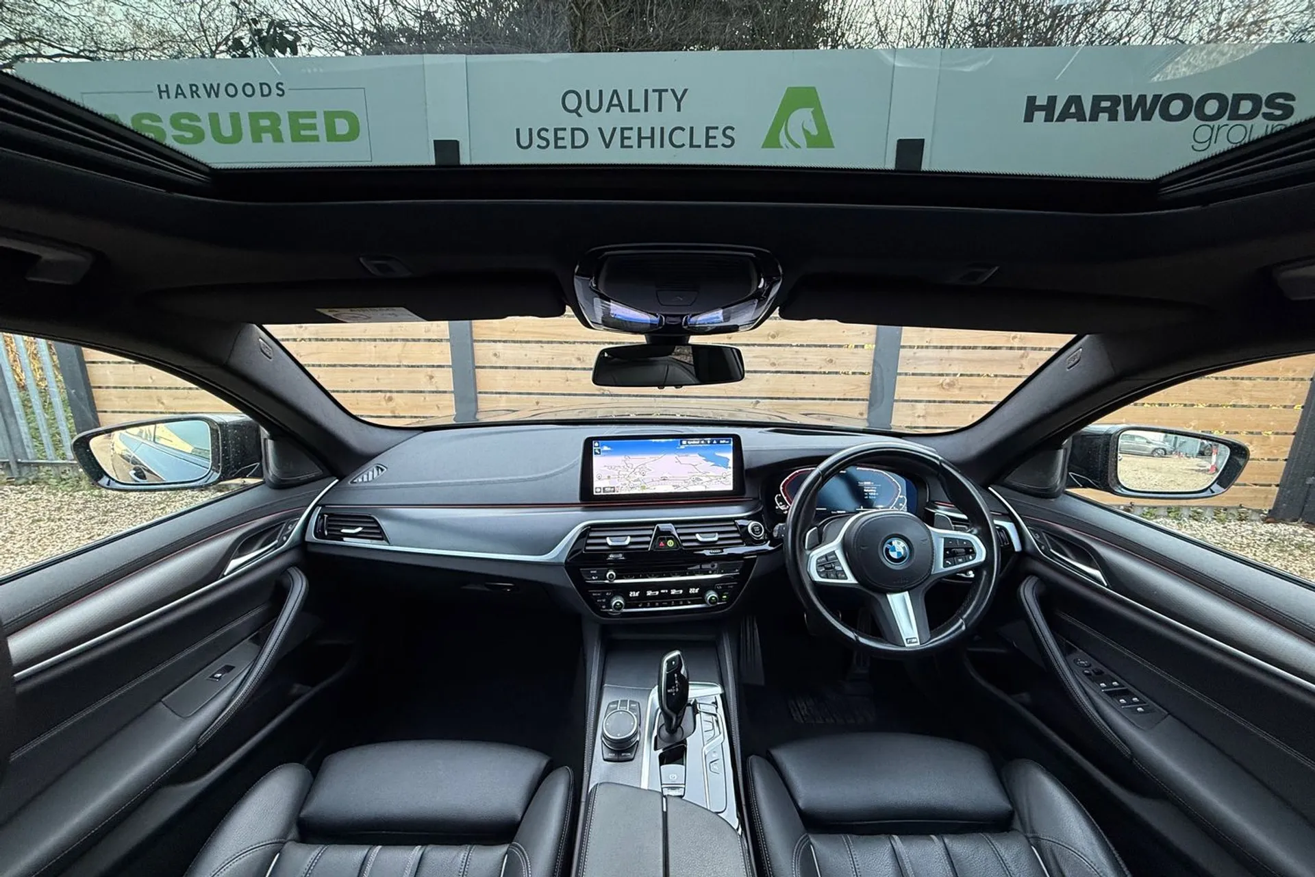 BMW 5 SERIES thumbnail image number 3