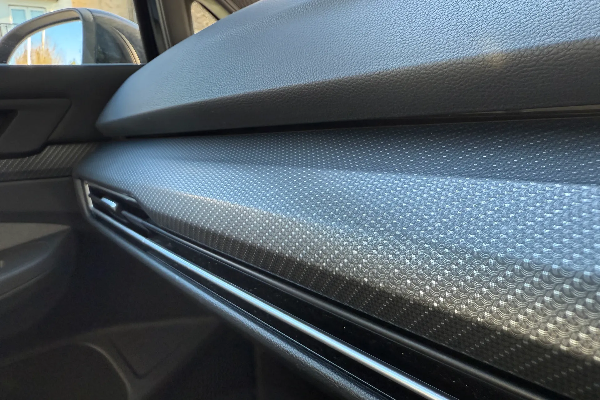 VOLKSWAGEN GOLF thumbnail image number 21