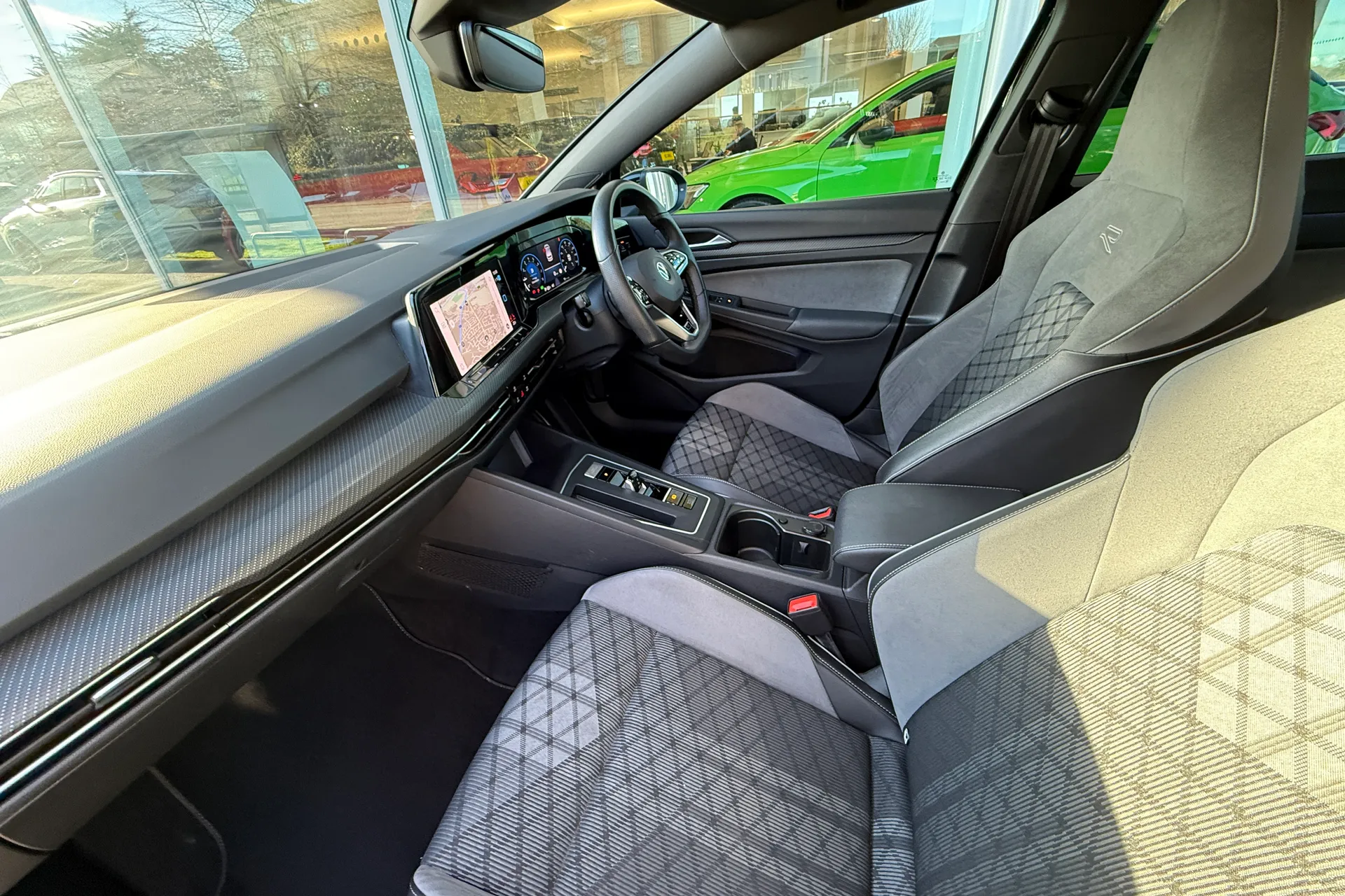 VOLKSWAGEN GOLF thumbnail image number 55